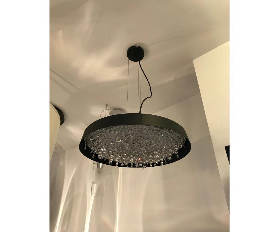 XXI secolo e contemporaneo Lampadario in cristallo Manooi Tondo di Lee Broom in vendita
