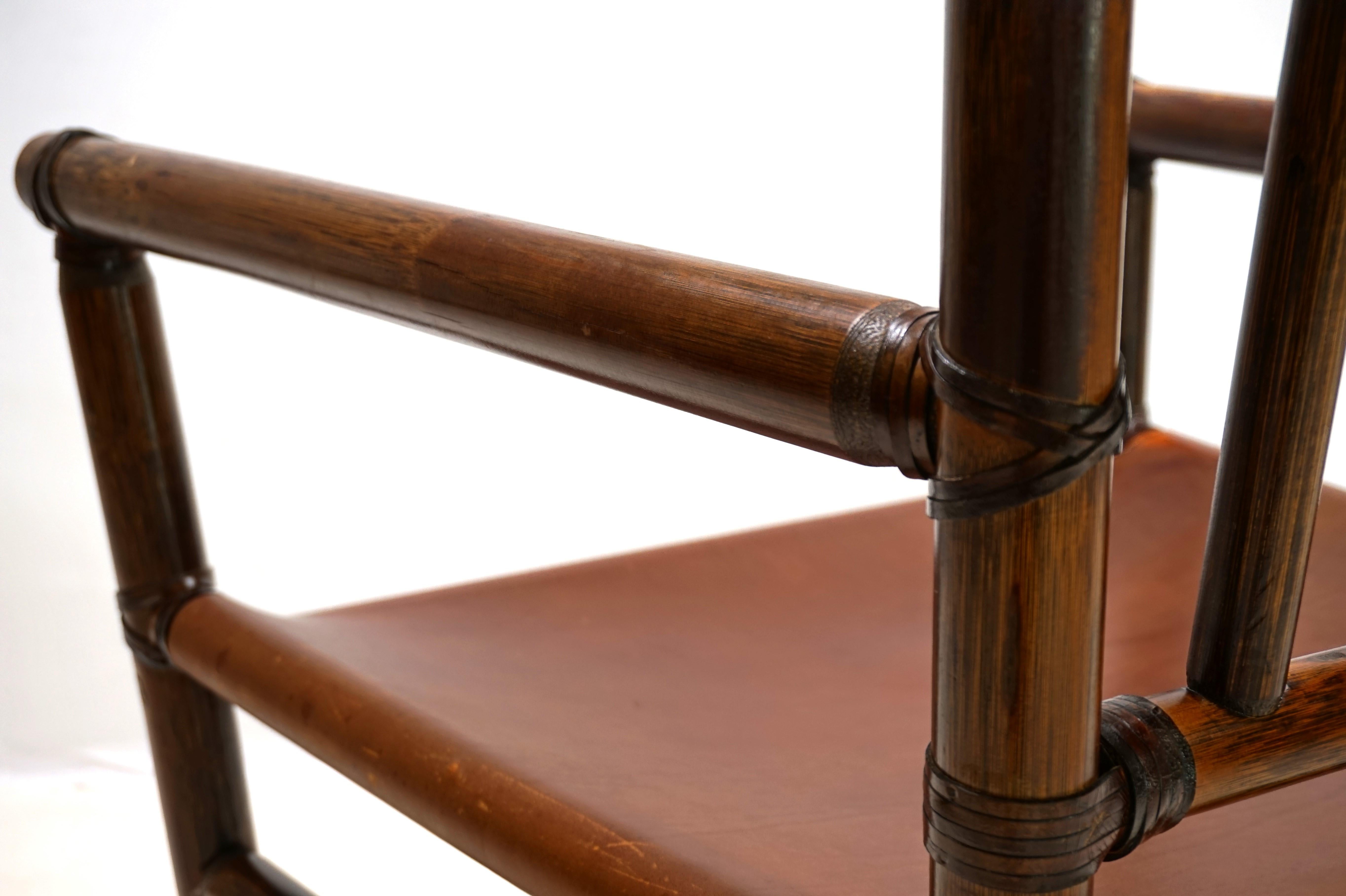 Fauteuil Manou en rotin avec siège en cuir, 1960 en vente 11
