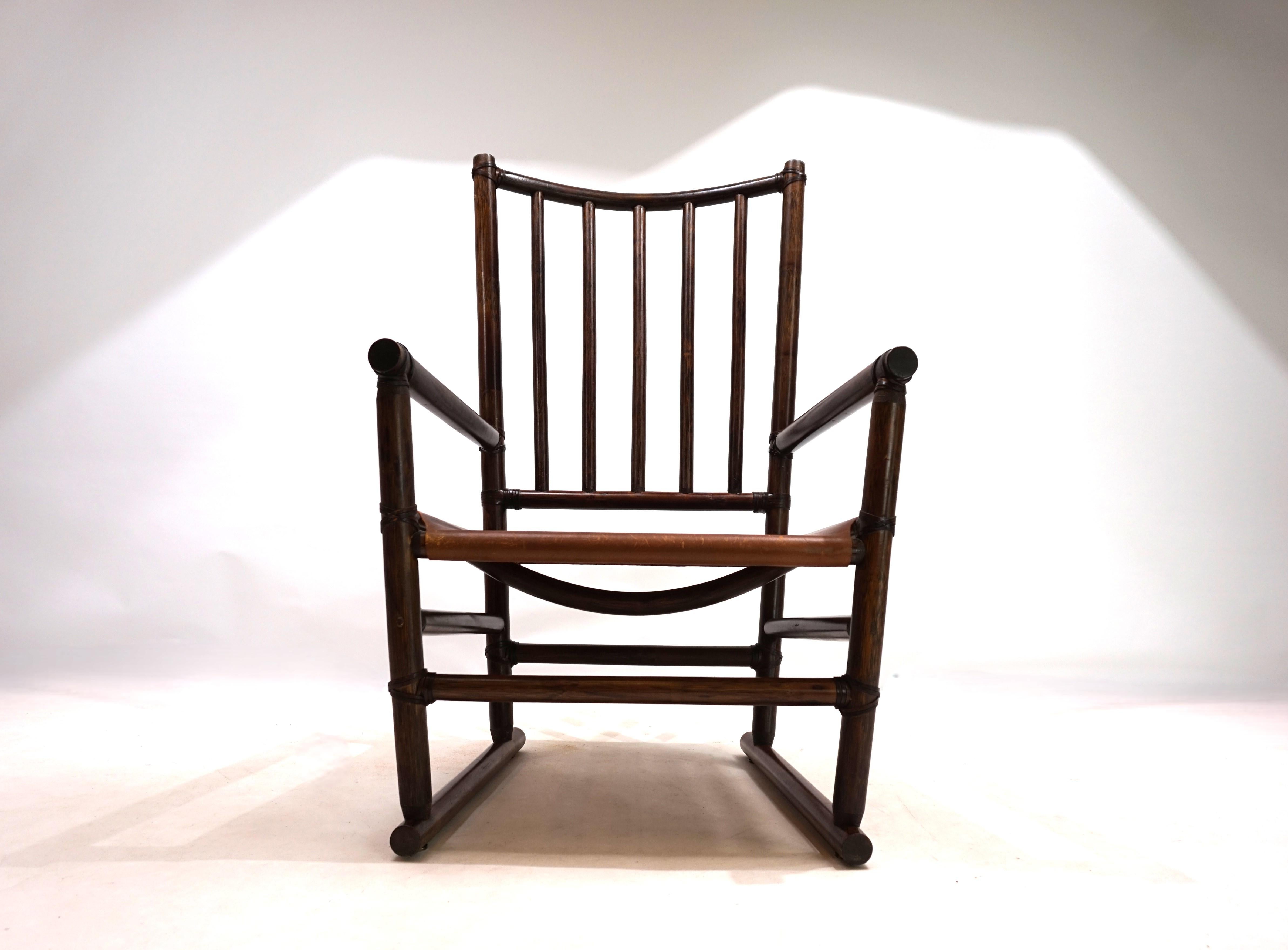 Allemand Fauteuil Manou en rotin avec siège en cuir, 1960 en vente