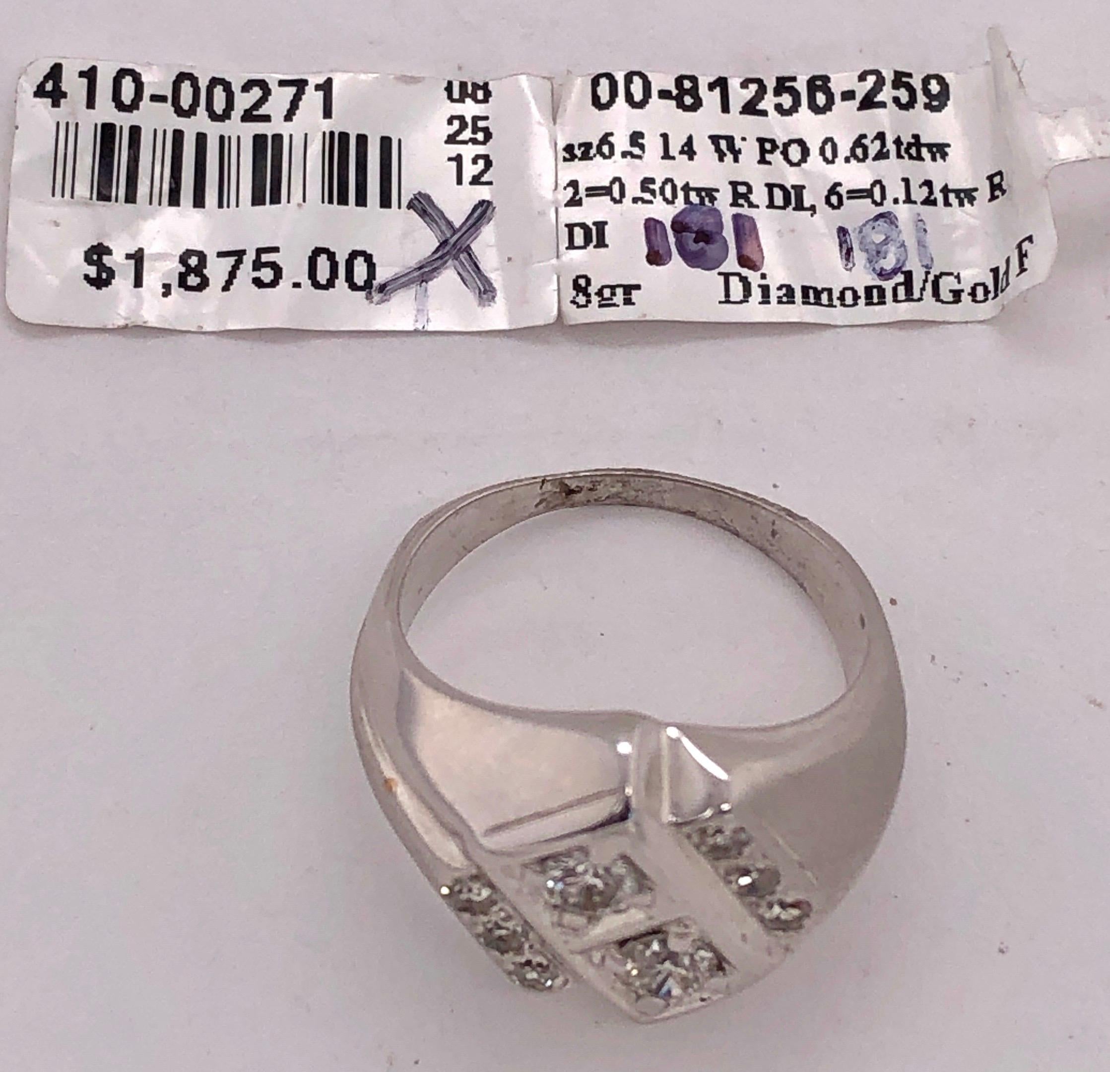 Man’s 14 Karat White Gold and Diamond Ring For Sale 5