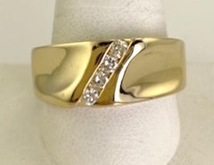 Man's 4 Diamond Diagonal Band .28 Carat 14 Karat Yellow 11.2 Grams