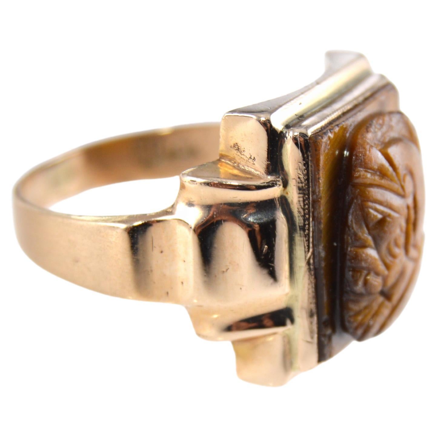 Unisex Art Deco 10kt. Solid Gold Tiger Eye Hand Constructed Ring from 1940s For Sale 1