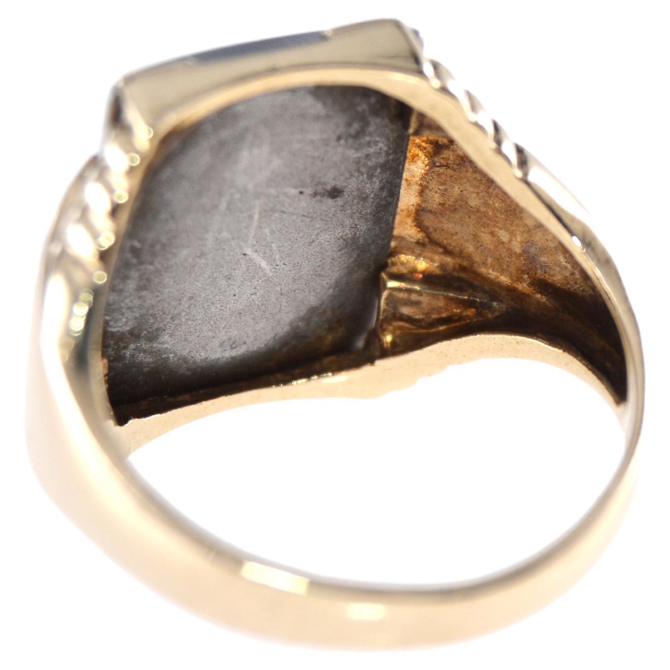 Unisex Art Deco Intaglio 10kt Solid Gold Handmade Ring Set with Hematite, 1940s For Sale 6
