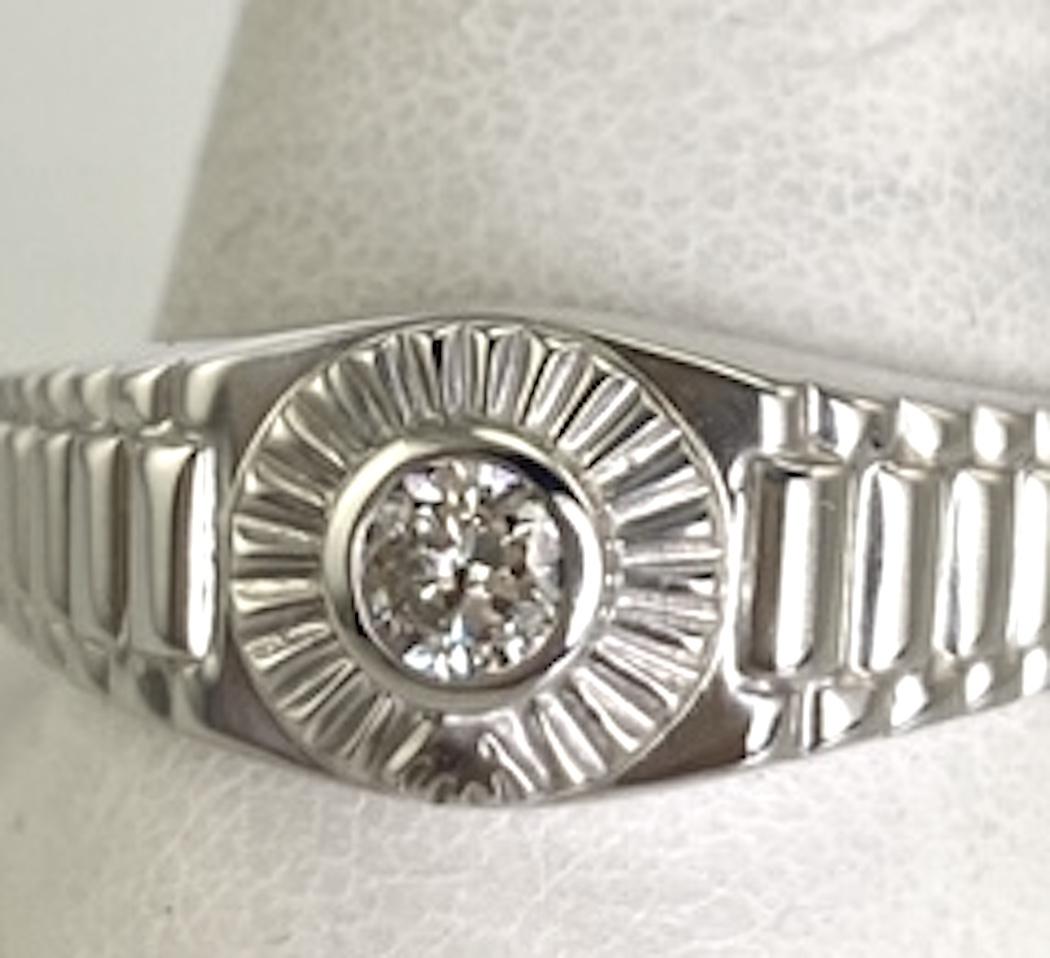 Mans Diamond Ring Solitaire .21 Carat White Gold Rolex Style mounting In Excellent Condition For Sale In Daytona Beach, FL