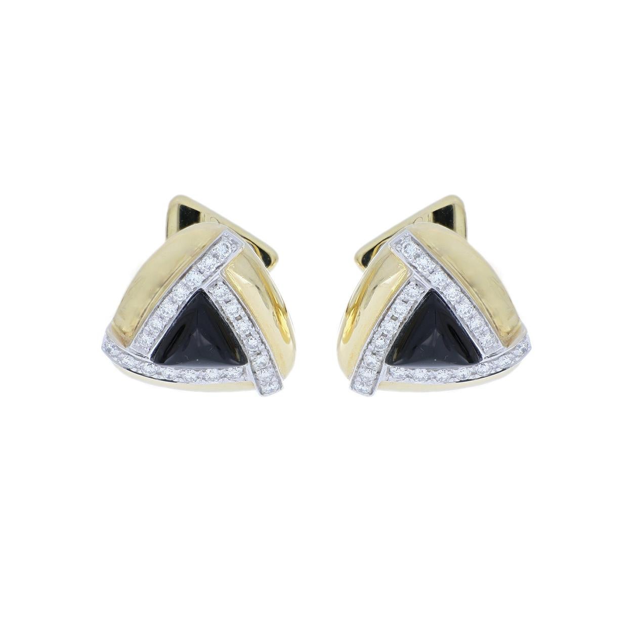 Man's Onyx and White Diamonds Wedding Cufflinks in 18 K Yellow Gold For Sale 1