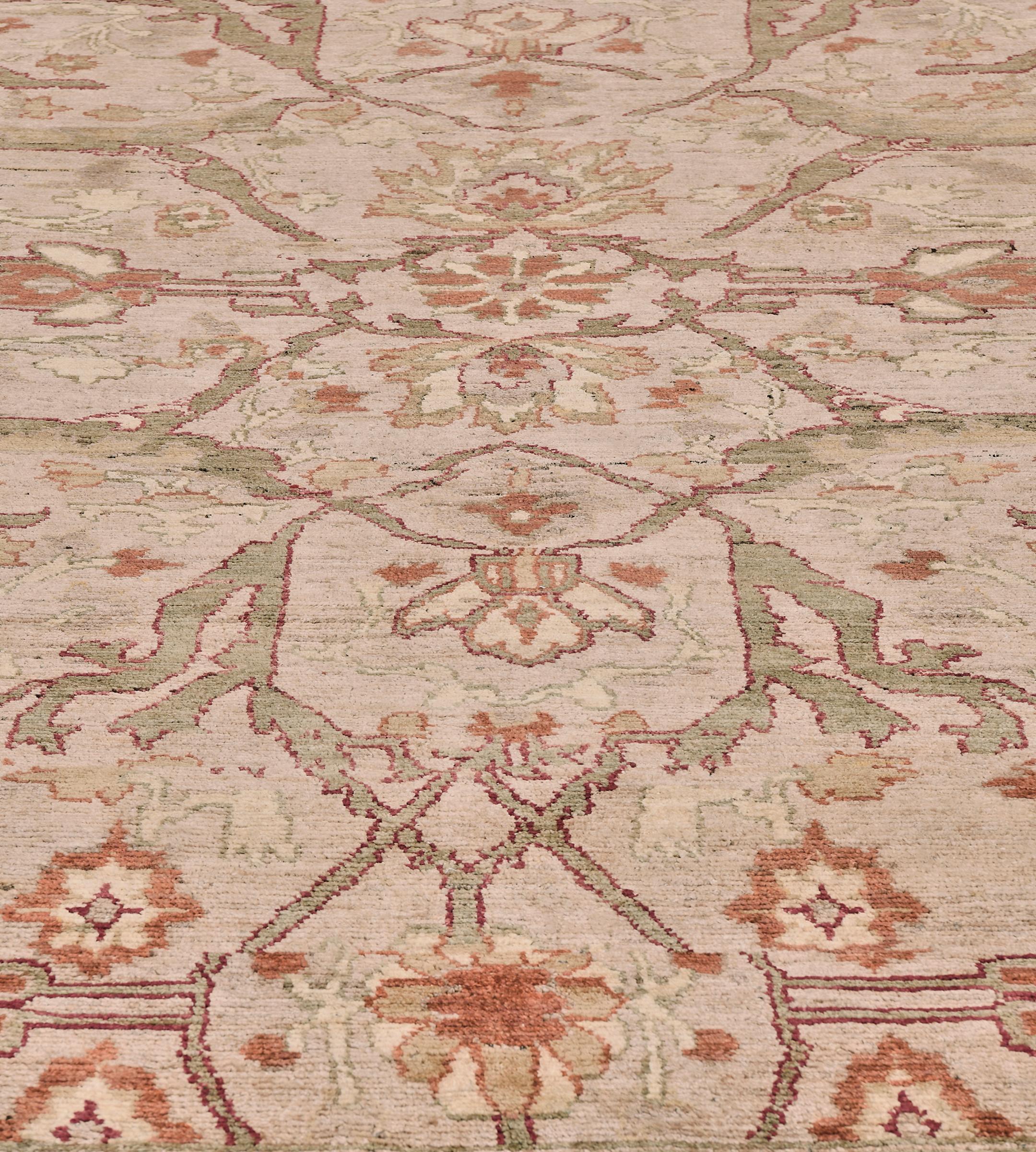 Contemporary Mansour Fine Quality Handwoven Agra Rug For Sale