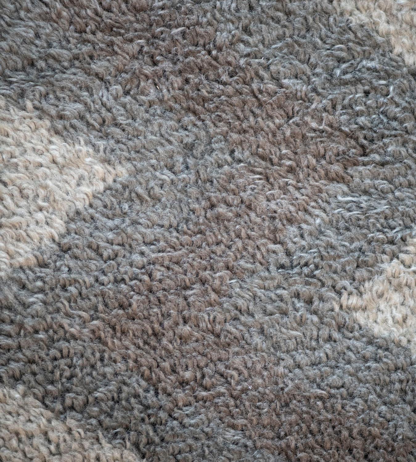 Mansour Modern Handwoven Mohair Wool Zig Zag Rug In New Condition For Sale In West Hollywood, CA