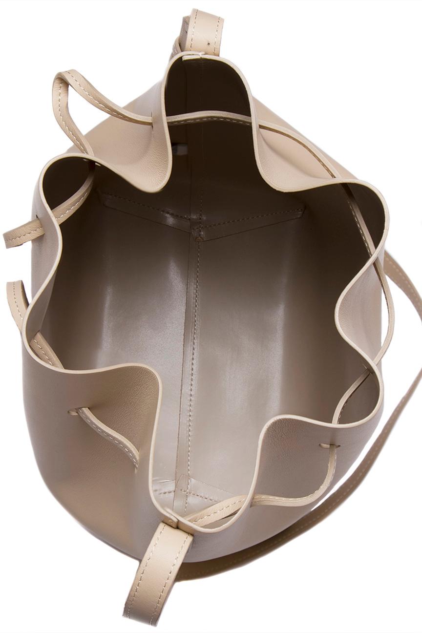 Mansur Gavriel Beige Leather Bucket Bag In New Condition In Dubai, Al Qouz 2