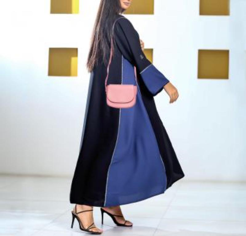 Mansur Gavriel Hellrosa Leder-Mini-Umhängetasche im Angebot 4