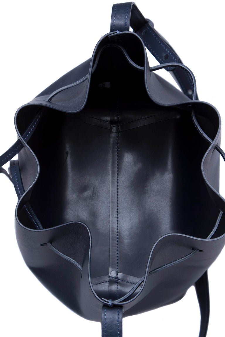 Bucket leather crossbody bag Mansur Gavriel Blue in Leather - 37532693