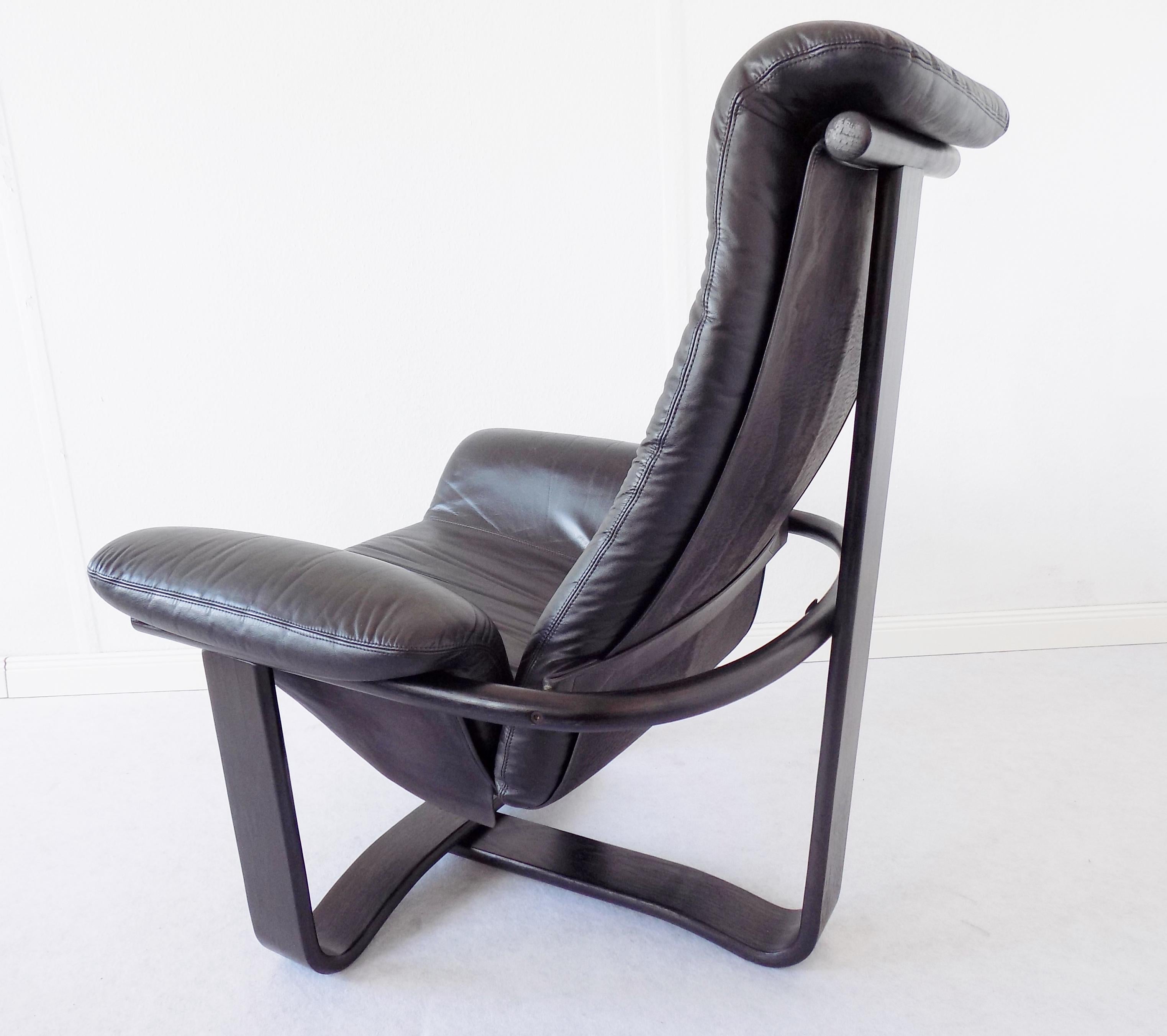Manta Chair by Ingmar Relling for Westnofa, Black Leather, Scandinavian modern For Sale 4