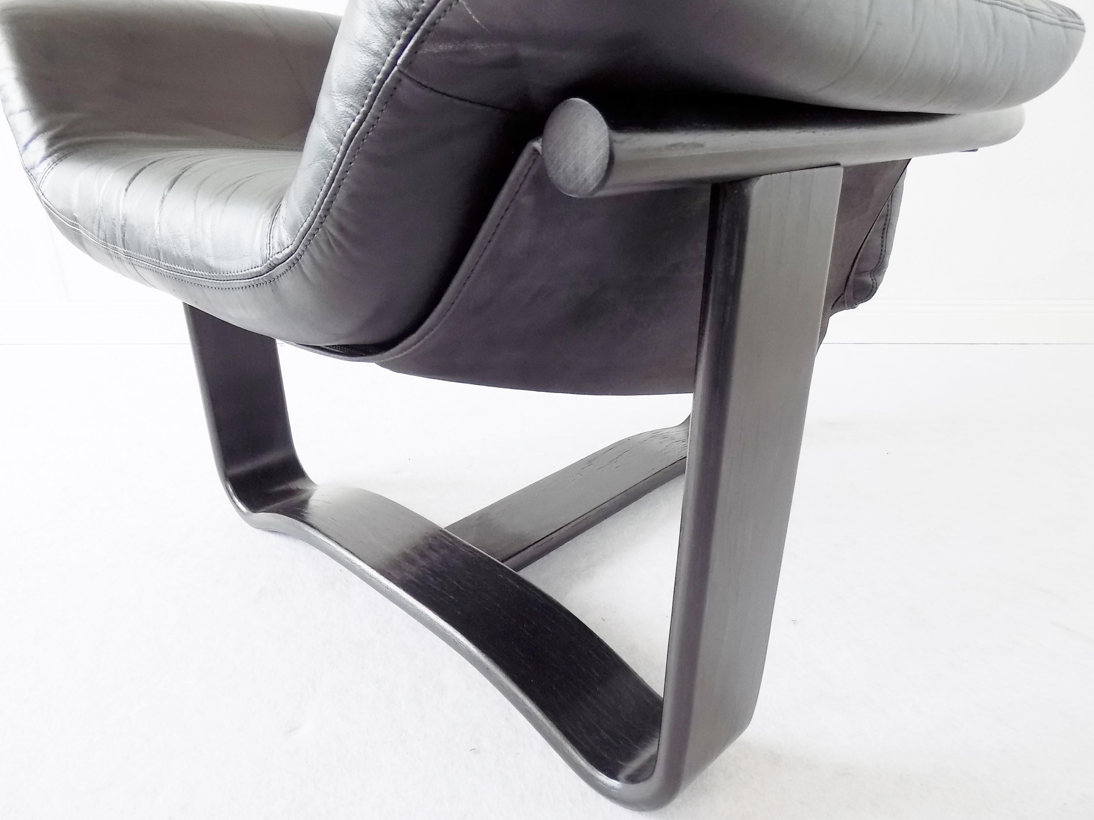Manta Chair by Ingmar Relling for Westnofa, Black Leather, Scandinavian modern For Sale 2