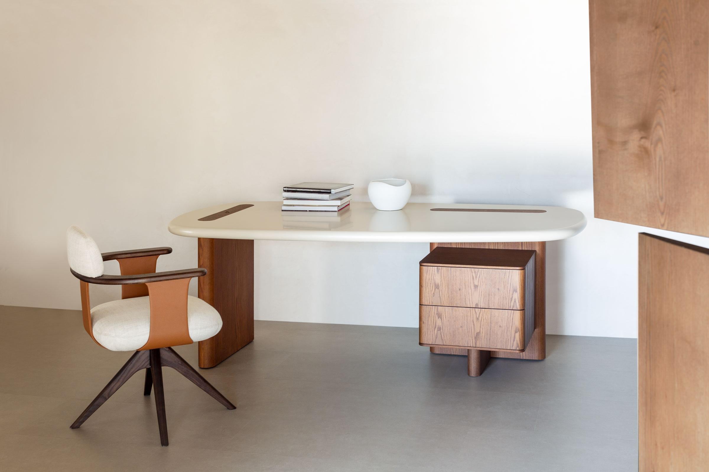 Manta P Carpanese Home Italia Sessel mit Holzbeinen (Italienisch) im Angebot