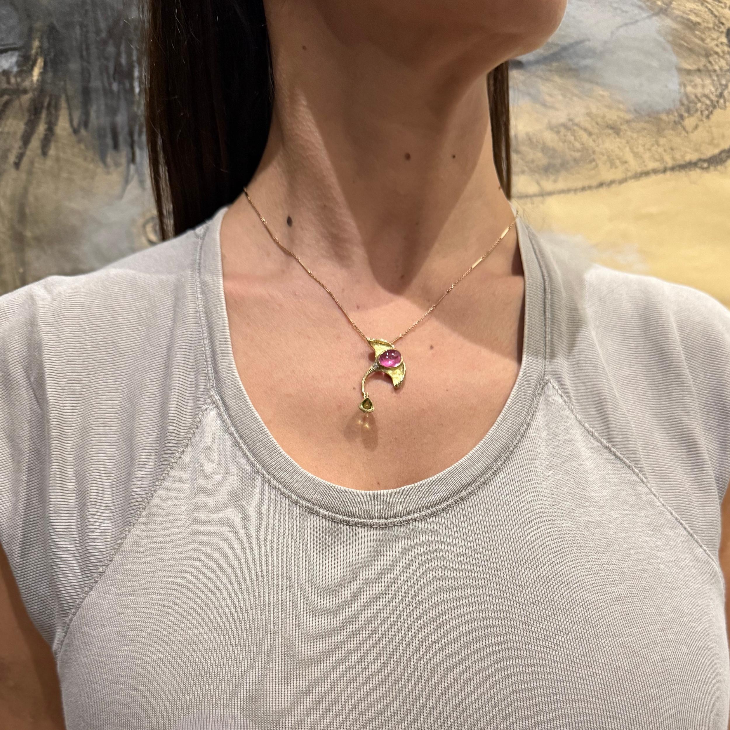 Pendentif Manta Or jaune 750 kt en vente 4