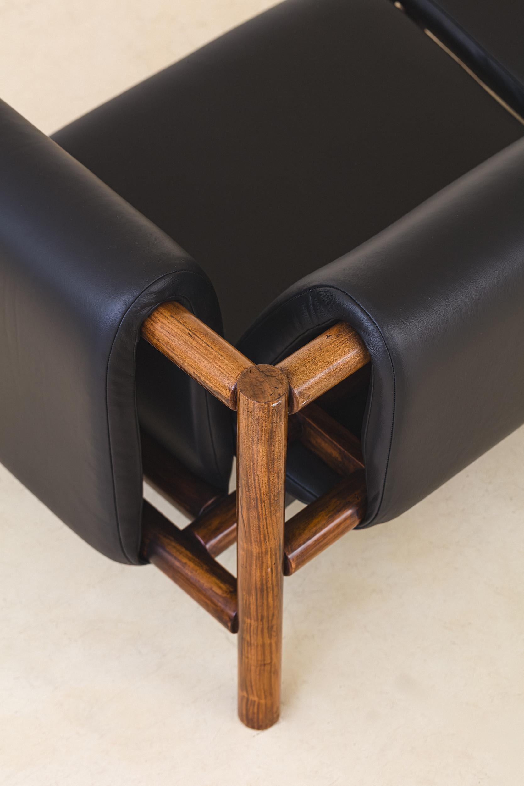 Brésilien Canapé Manta Solta Joaquim Tenreiro, design brésilien en vente