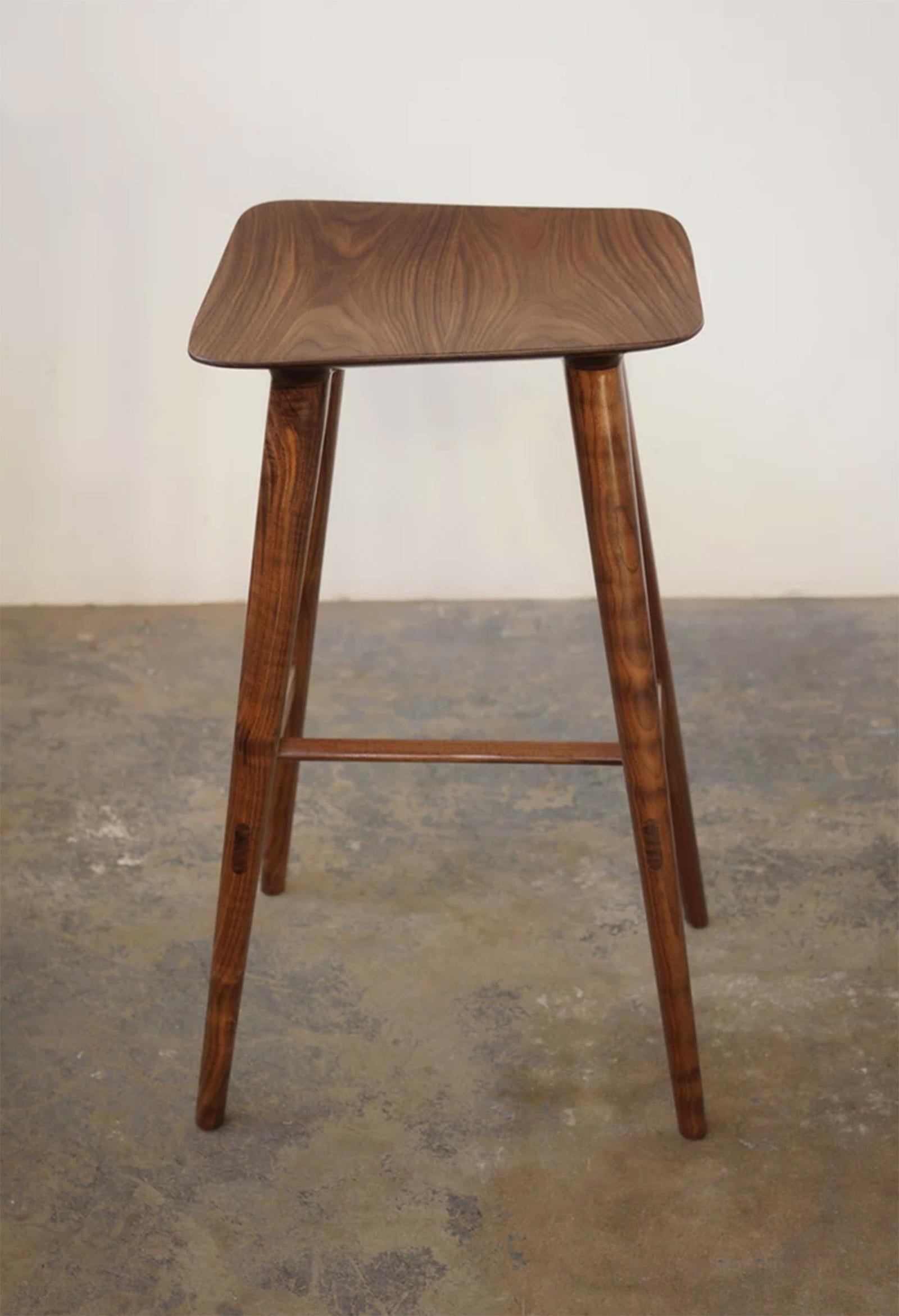 Mantaray Counter Stool in Walnut Wood, Hand-Sculpted Stool by Kokora In New Condition For Sale In Los Angeles, CA