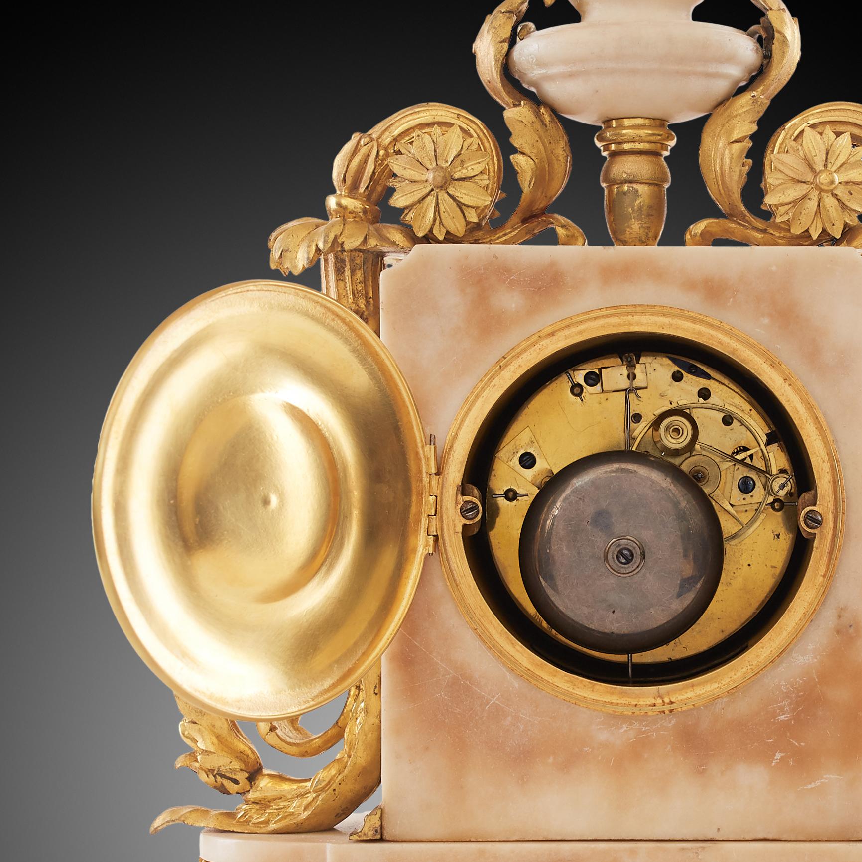 Malachite Mantel Clock 18th Century Louis XV Period, by Seigneurel À Paris For Sale
