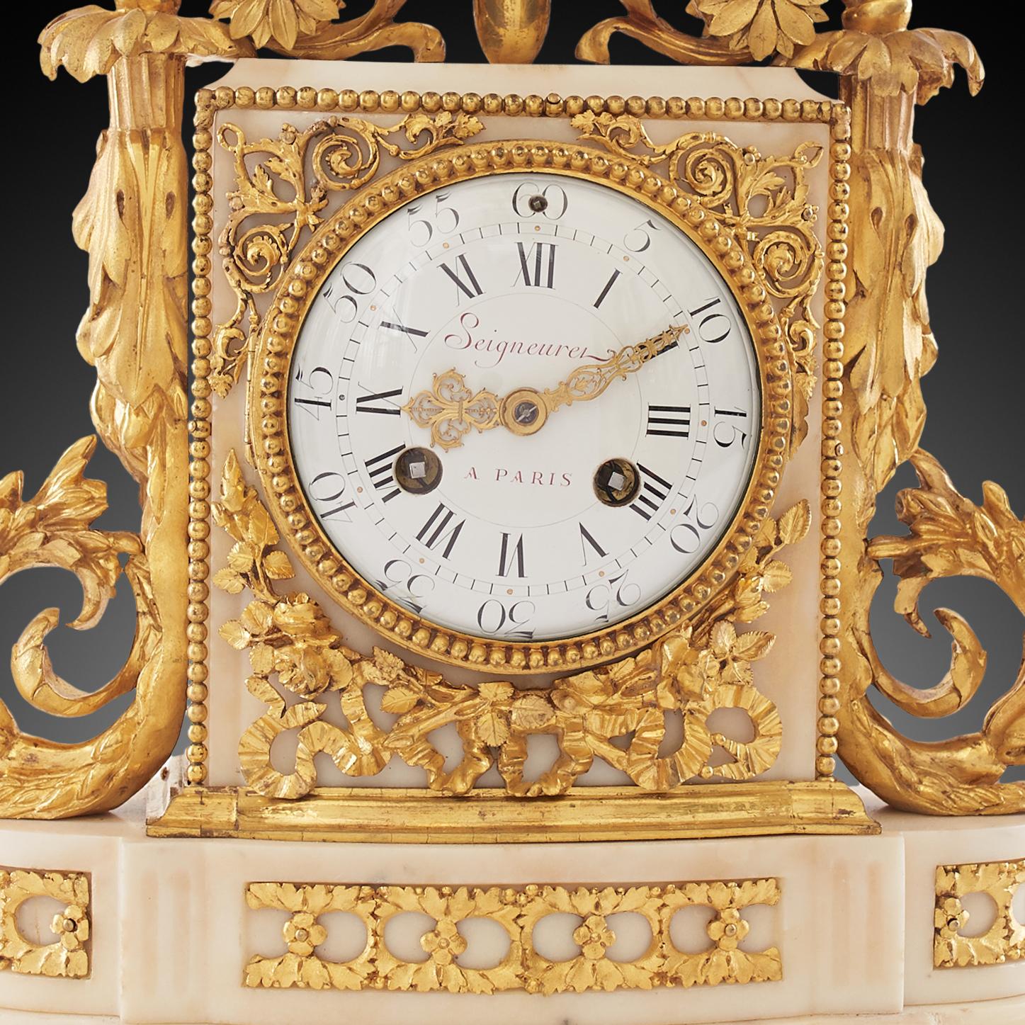 Mantel Clock 18th Century Louis XV Period, by Seigneurel À Paris For Sale 1