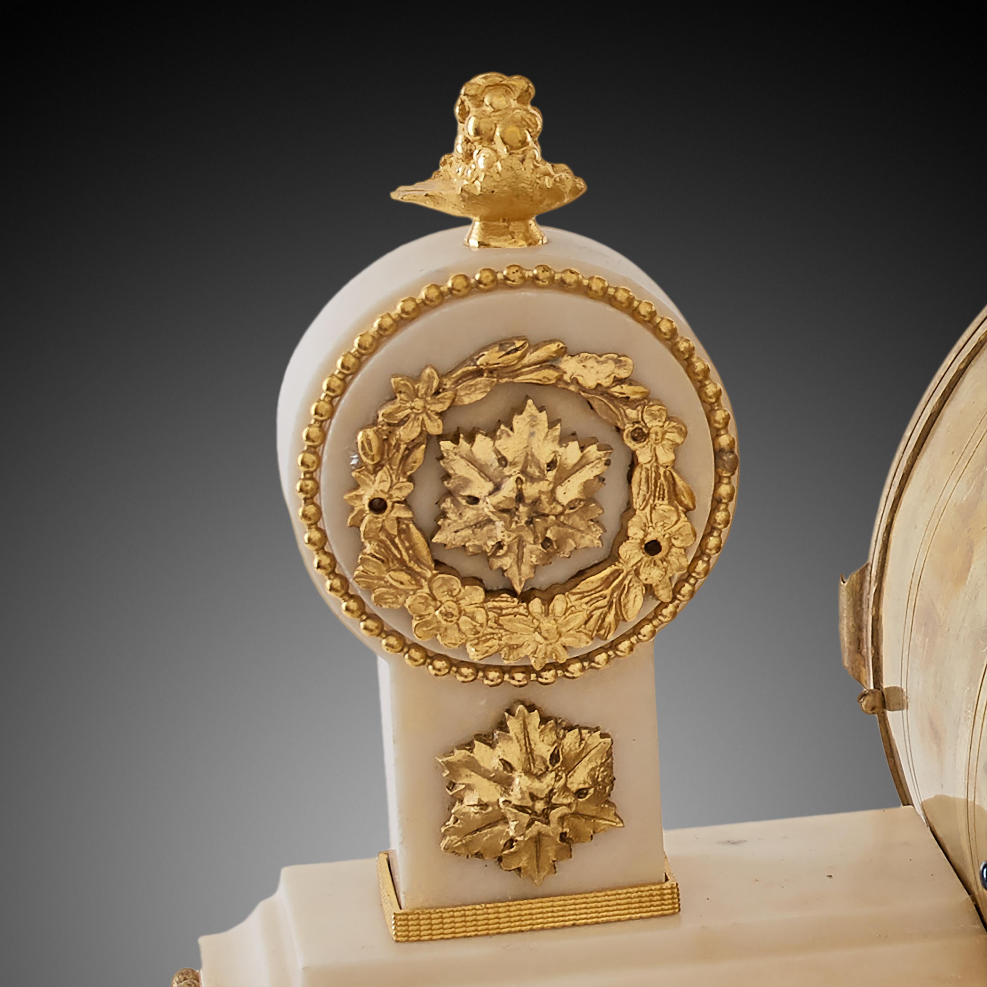 Mantel Clock 18th Century, Louis XV Period For Sale 9