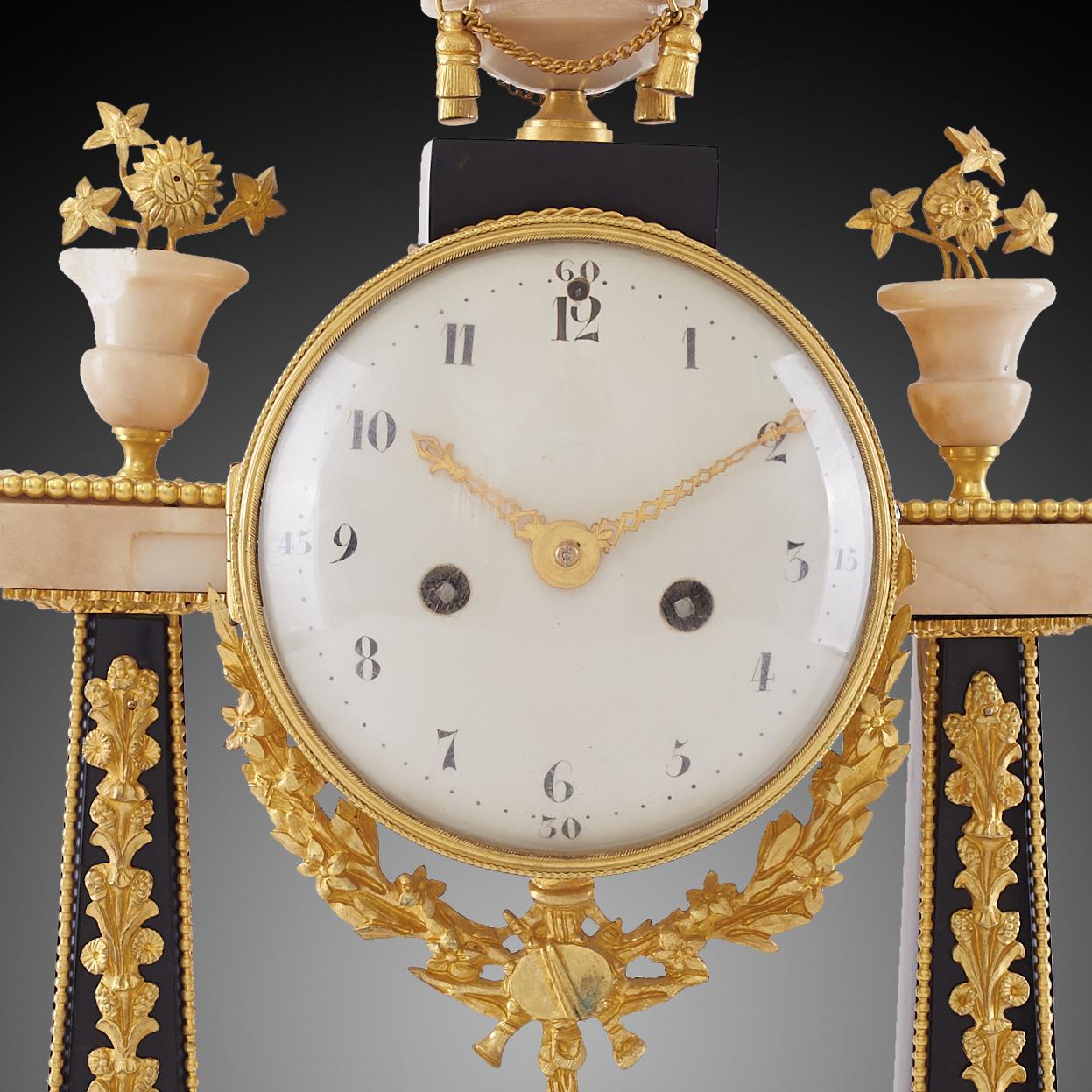 Mantel Clock 18th Century Louis XV Period For Sale 2
