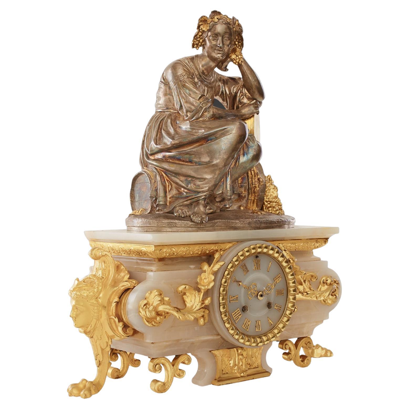 Pendule de cheminée du XVIIIe siècle d'époque Louis XV