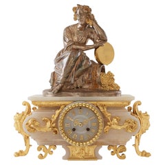 Pendule de cheminée du XVIIIe siècle d'époque Louis XV