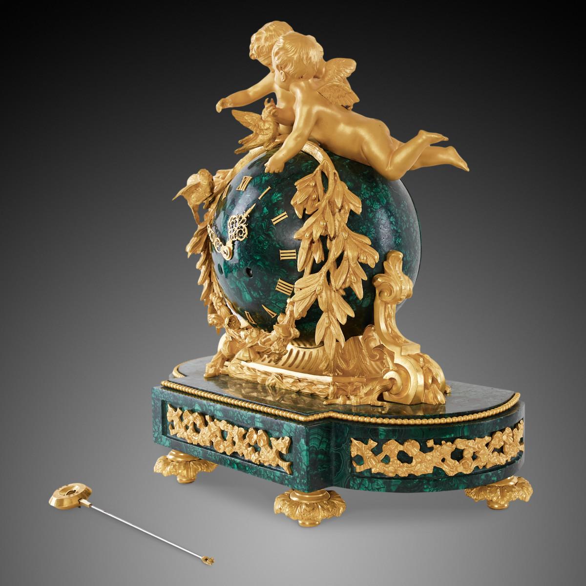 French BY E.DUMOULINEUF À PARIS A of mantel clock in the style of Louis XVI, the 19th c