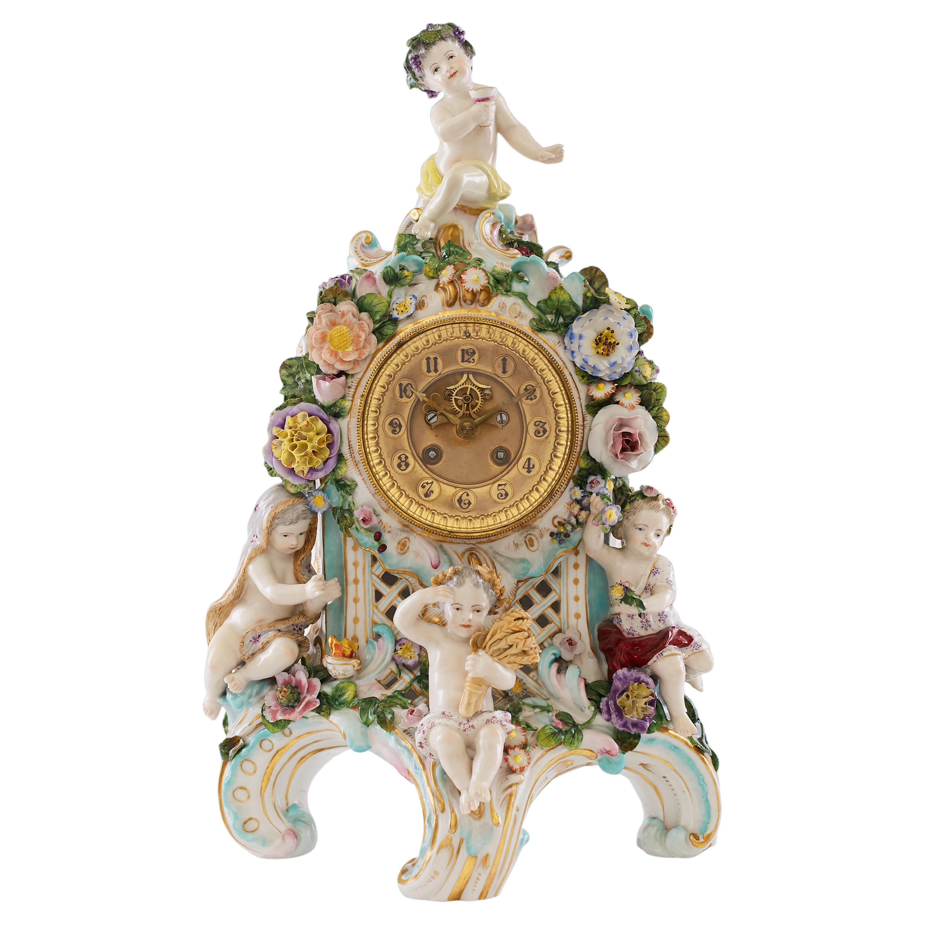 Mantel Clock 19th Century Porcelain Styl Rococo