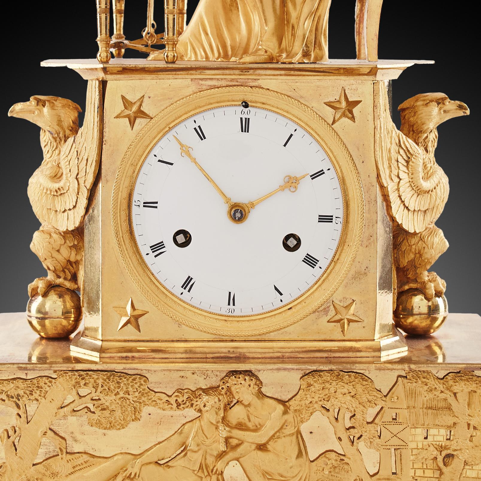 XIXe siècle Horloge de cheminée 19ème siècle style Empire en vente