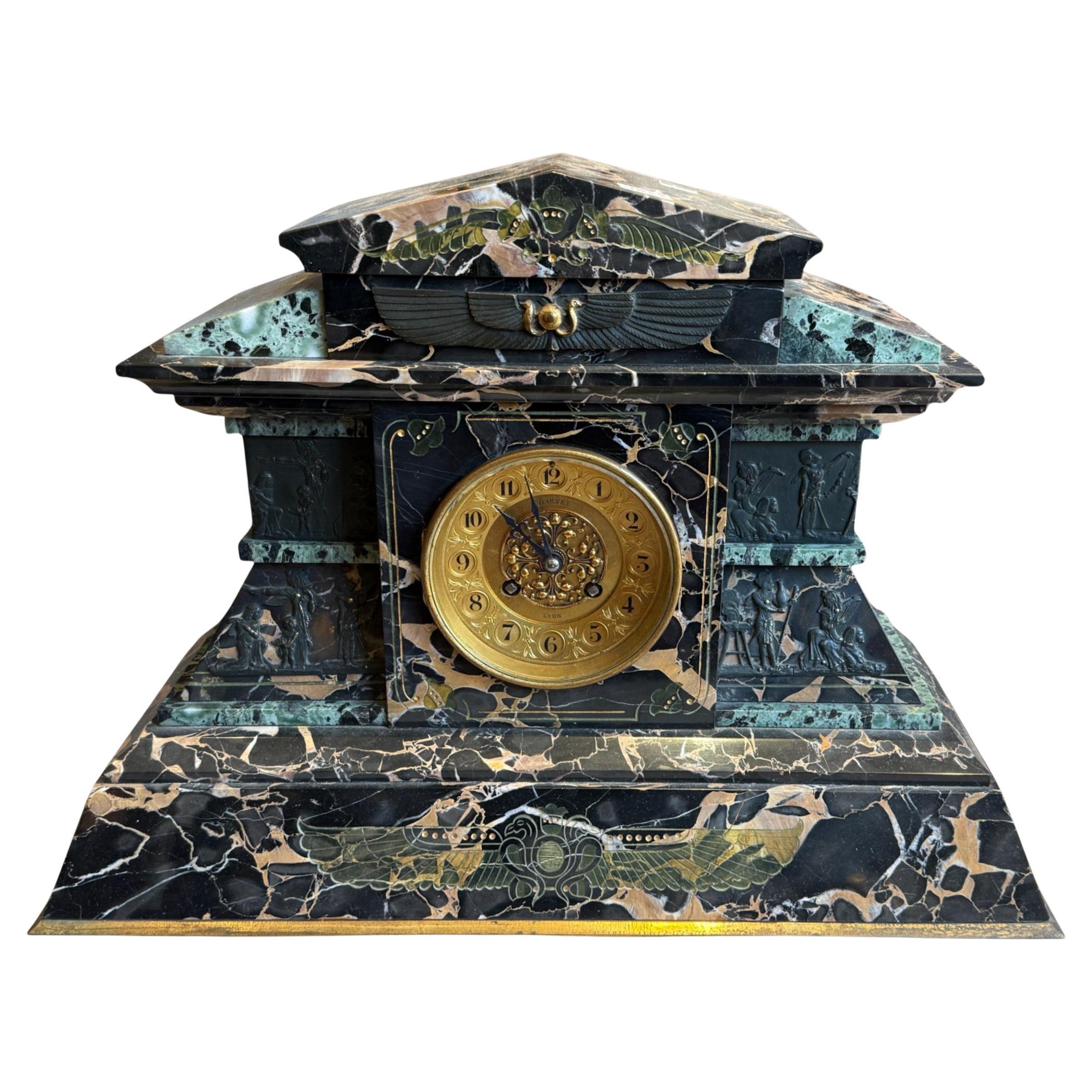 Mantel Clock in Portoro Marble with Egyptian Revival Details, 19th Century im Angebot