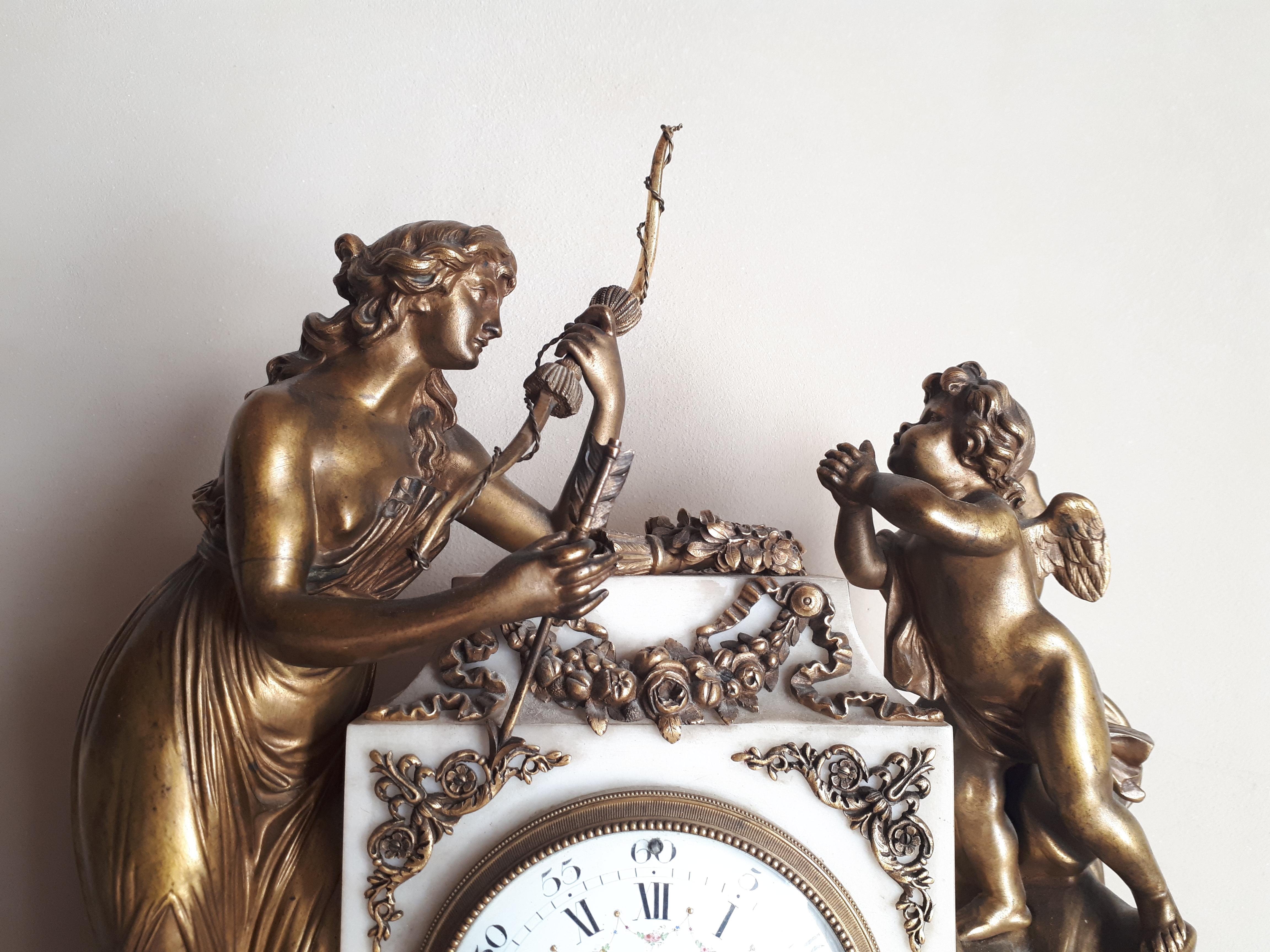 Louis XVI Mantel clock - pendulum by François Linke in marble and gilded bronze For Sale