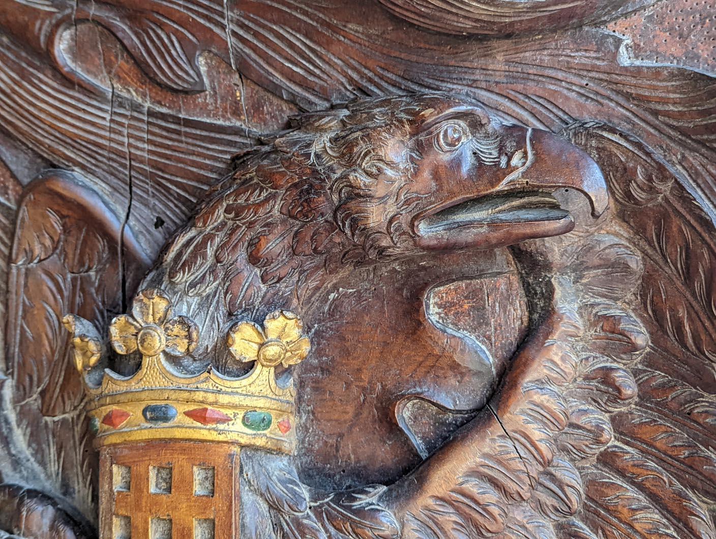 Sobremantel con escudo de Vansittart y Crosbie en venta 5
