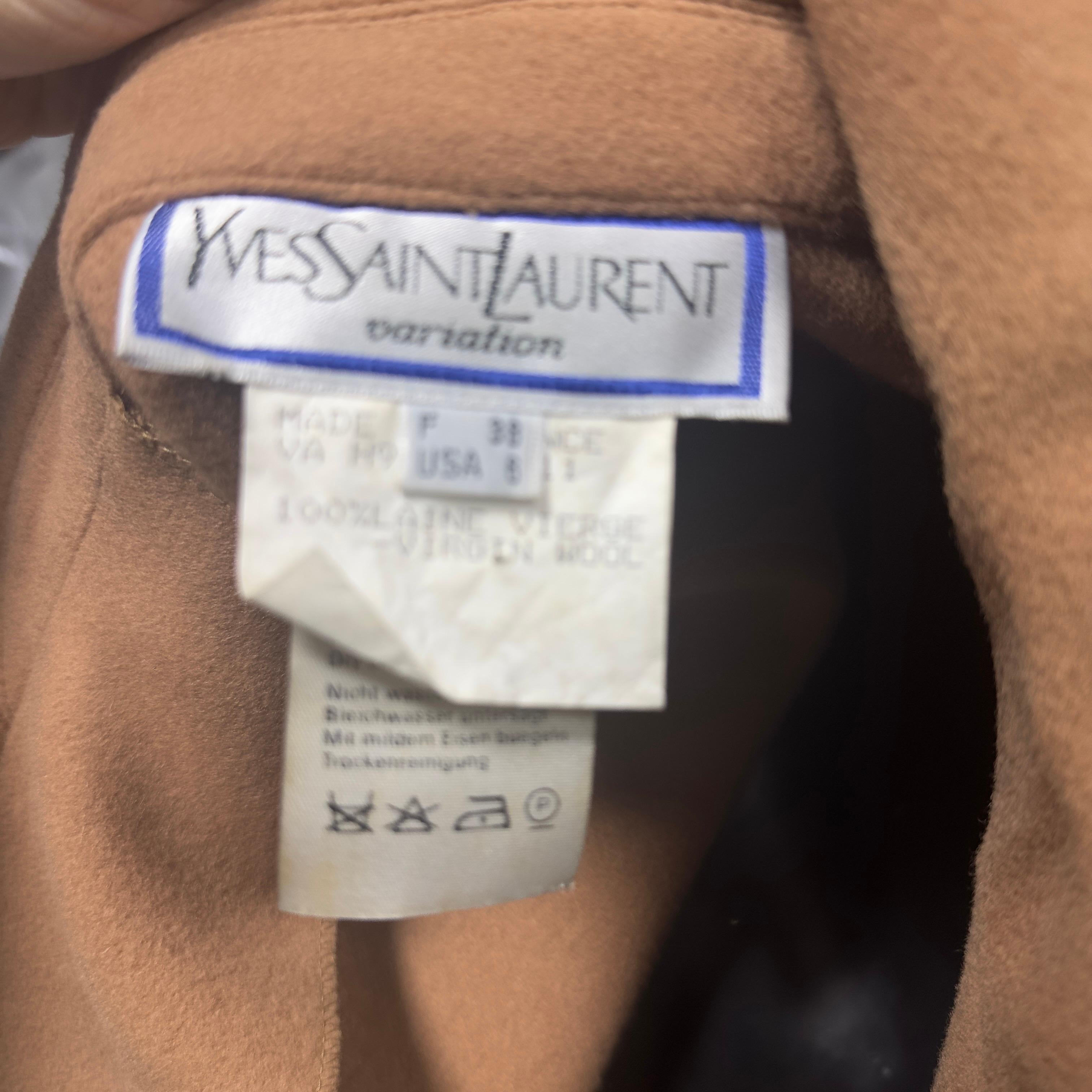 Mantella Anni 80 Farbe cammello Yves Saint Laurent Mai utilizzata im Angebot 5
