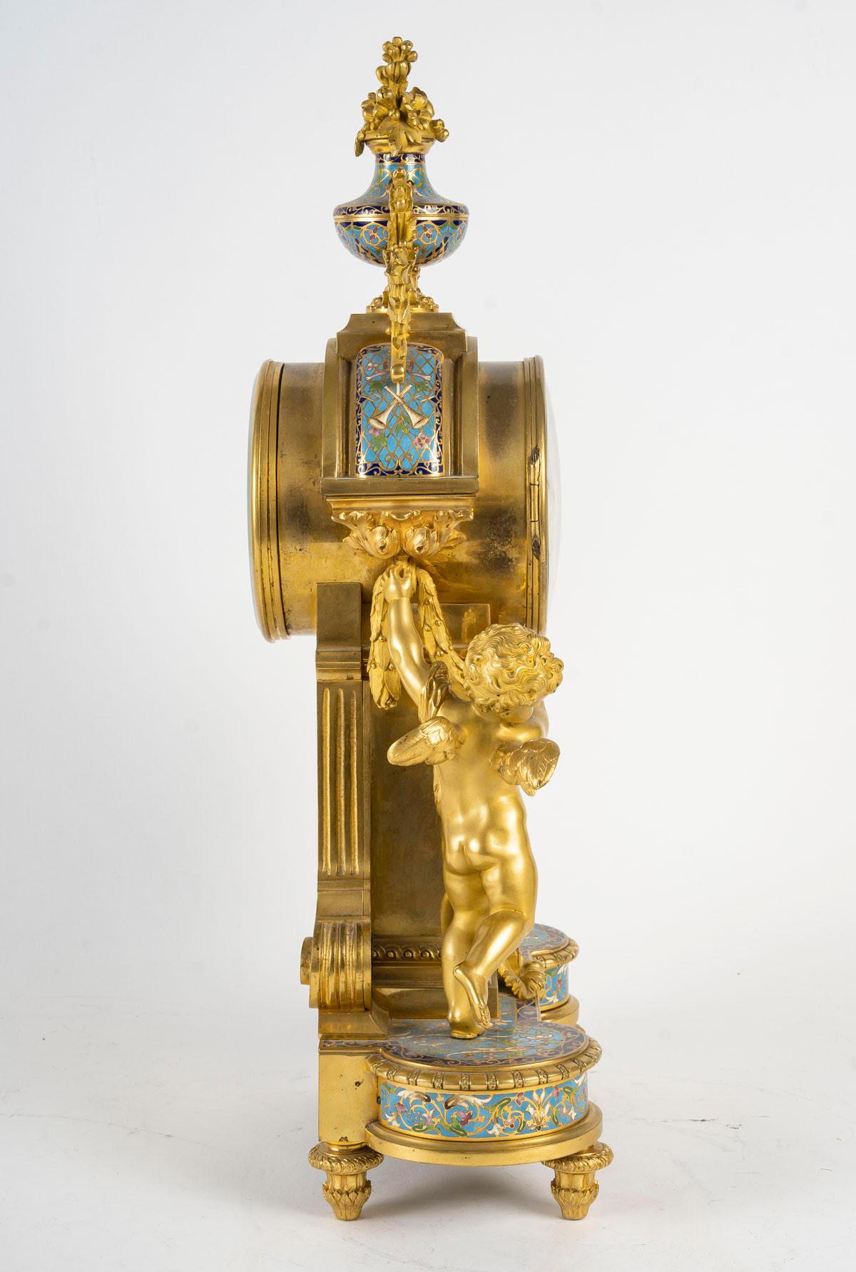 Kaminsims und Kandelaber aus vergoldeter und Cloisonné-Bronze, Napoleonzeit. im Angebot 7