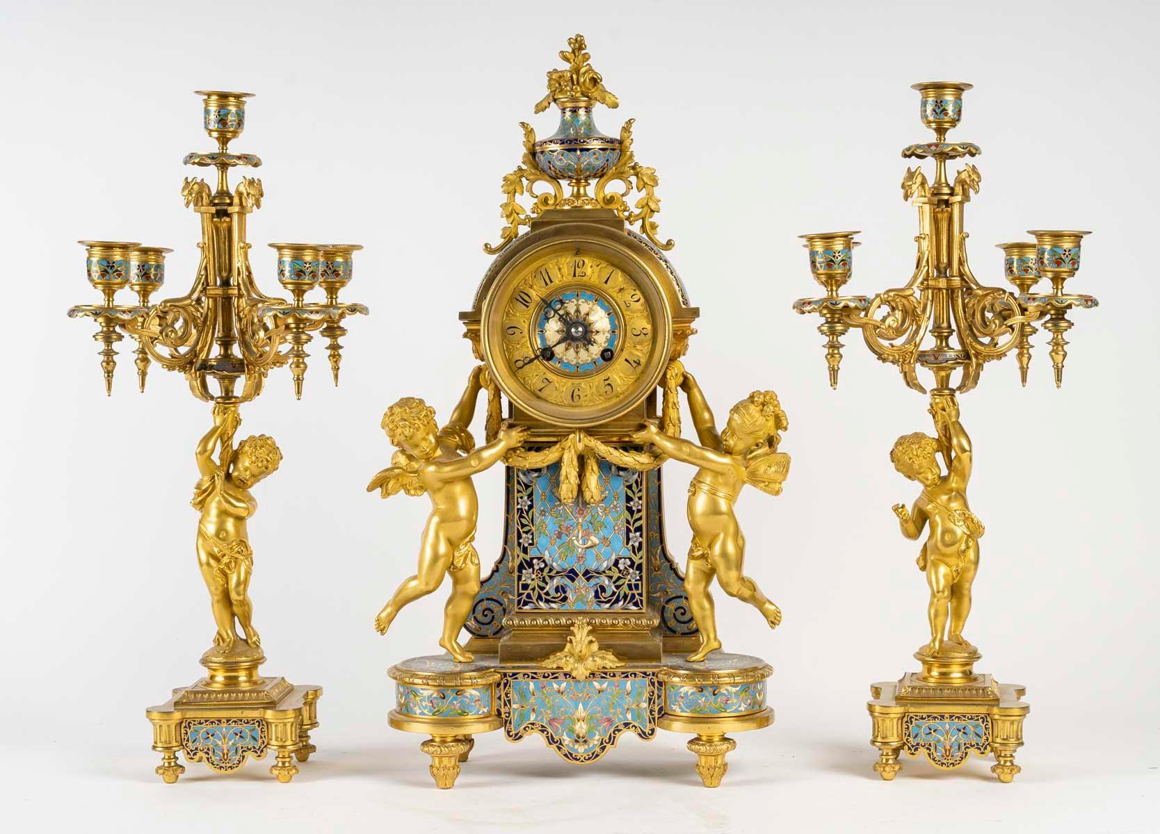 Kaminsims und Kandelaber aus vergoldeter und Cloisonné-Bronze, Napoleonzeit. im Angebot 3