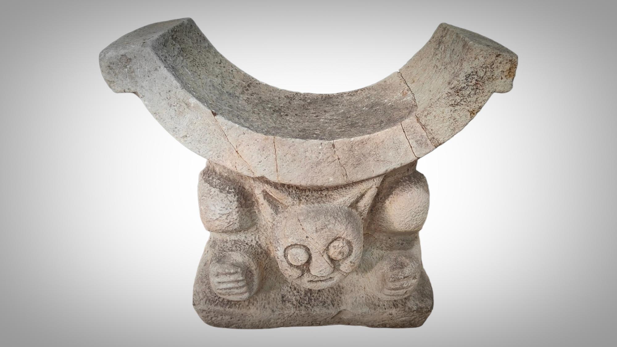 XVIIIe siècle et antérieur Chaise Manteña du pouvoir Cachique de l'Ecuador préhispanique 900 ADS en vente