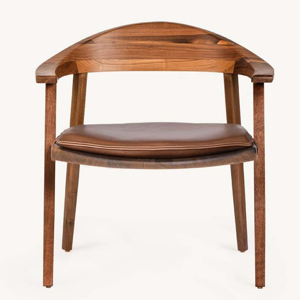 Mantis Lounge Chair in Walnut In New Condition For Sale In PARIS, FR