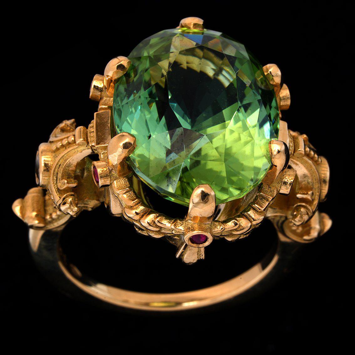 21ct Green Tourmaline, Rubies, Diamonds, & 18k Yellow Gold Antique Style Ring For Sale 2
