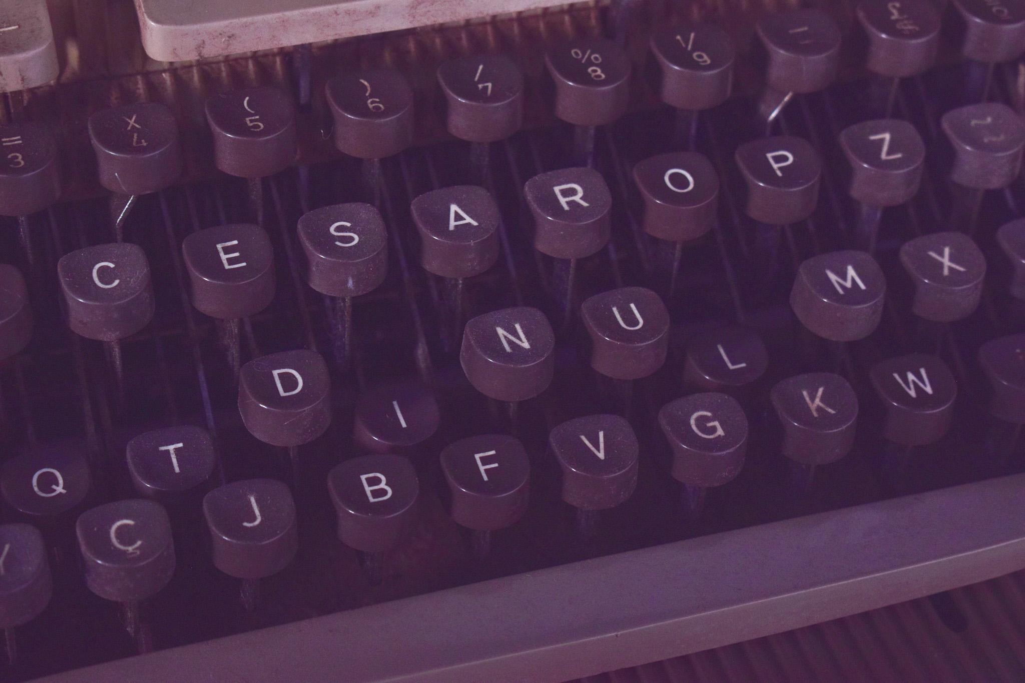 Macchina da scrivere manuale, tastiera HCESAR di MESSA in vendita 6