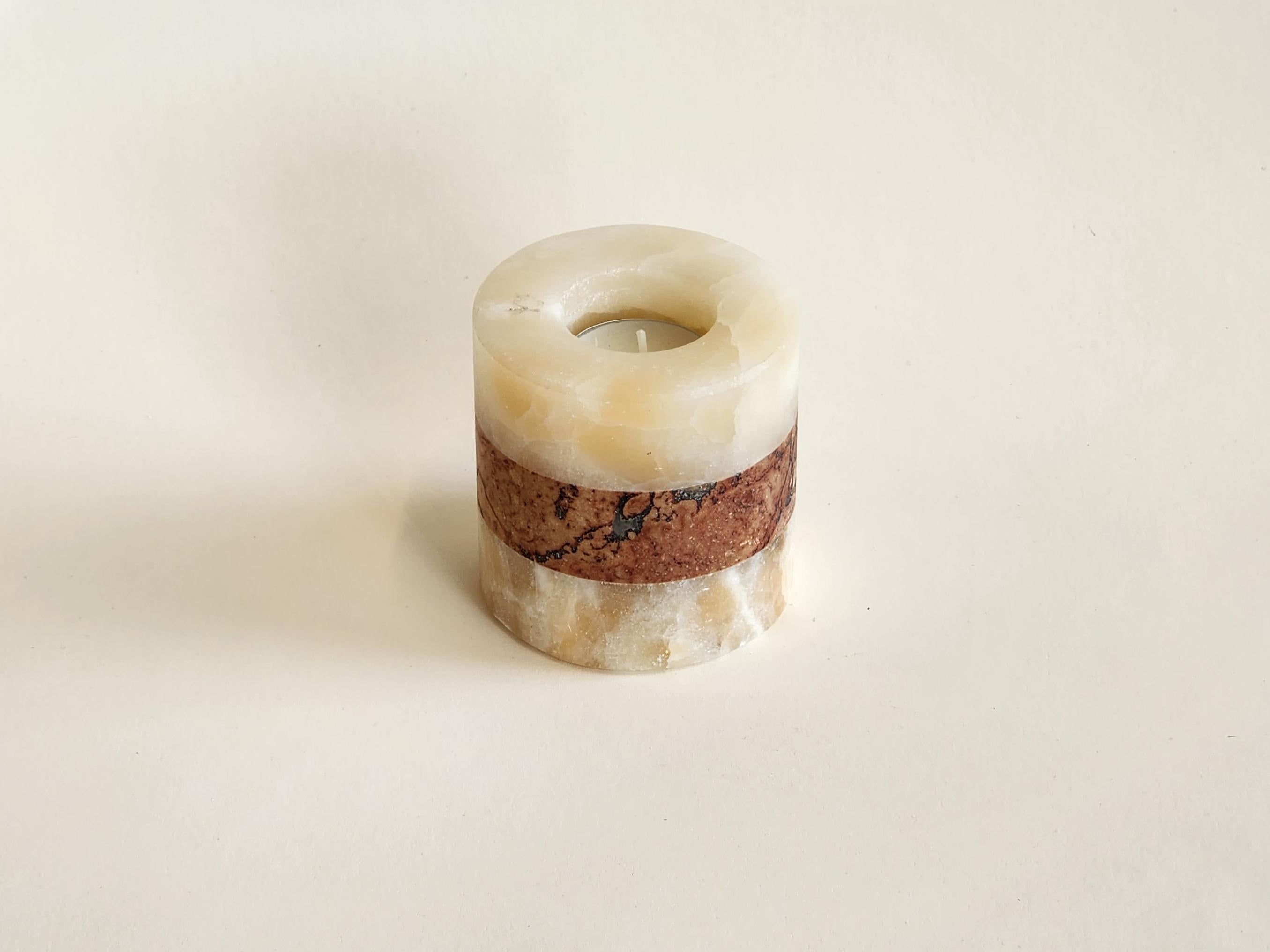 Contemporary Manually Carved Layered Onyx Candle Holder with Horizontal Band For Sale