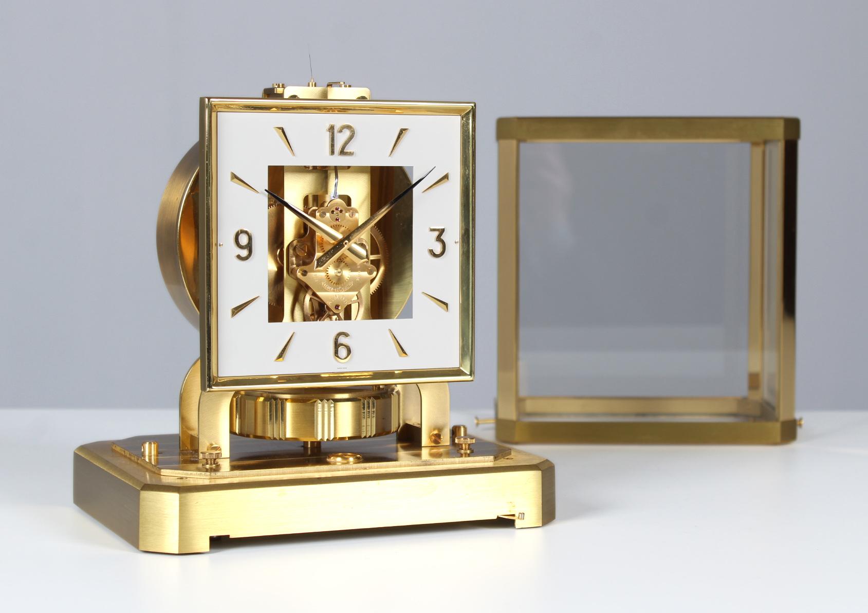 Manufactured 1962 Jaeger Lecoultre Atmos Clock with Square Dial, Fullset In Good Condition In Greven, DE