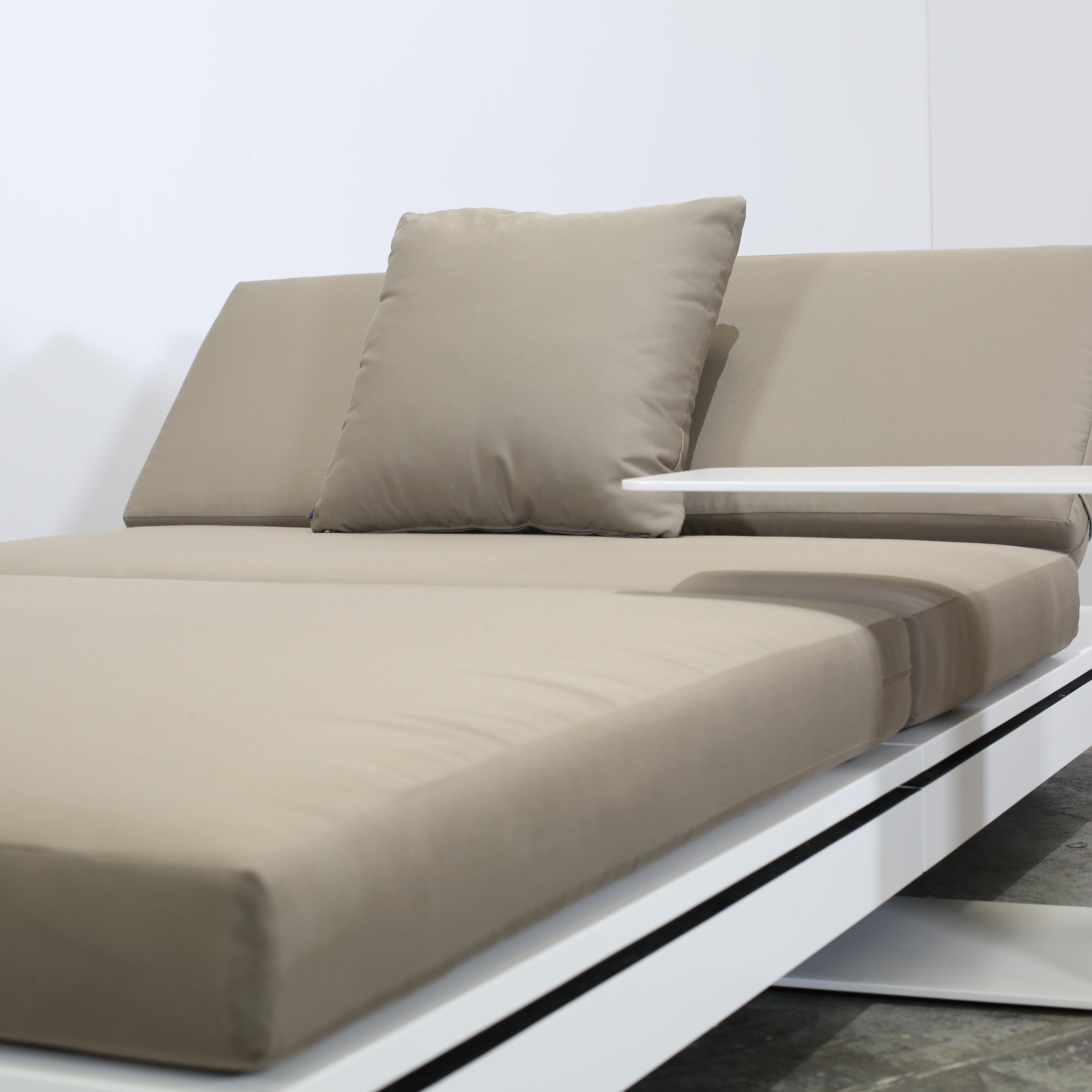 Lettini Manutti Elements, set di due in vendita 1