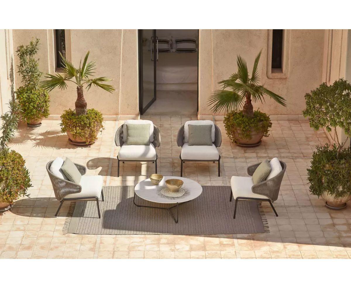 XXIe siècle et contemporain Manutti Radoc Lounge Chair- Set of 2 en vente