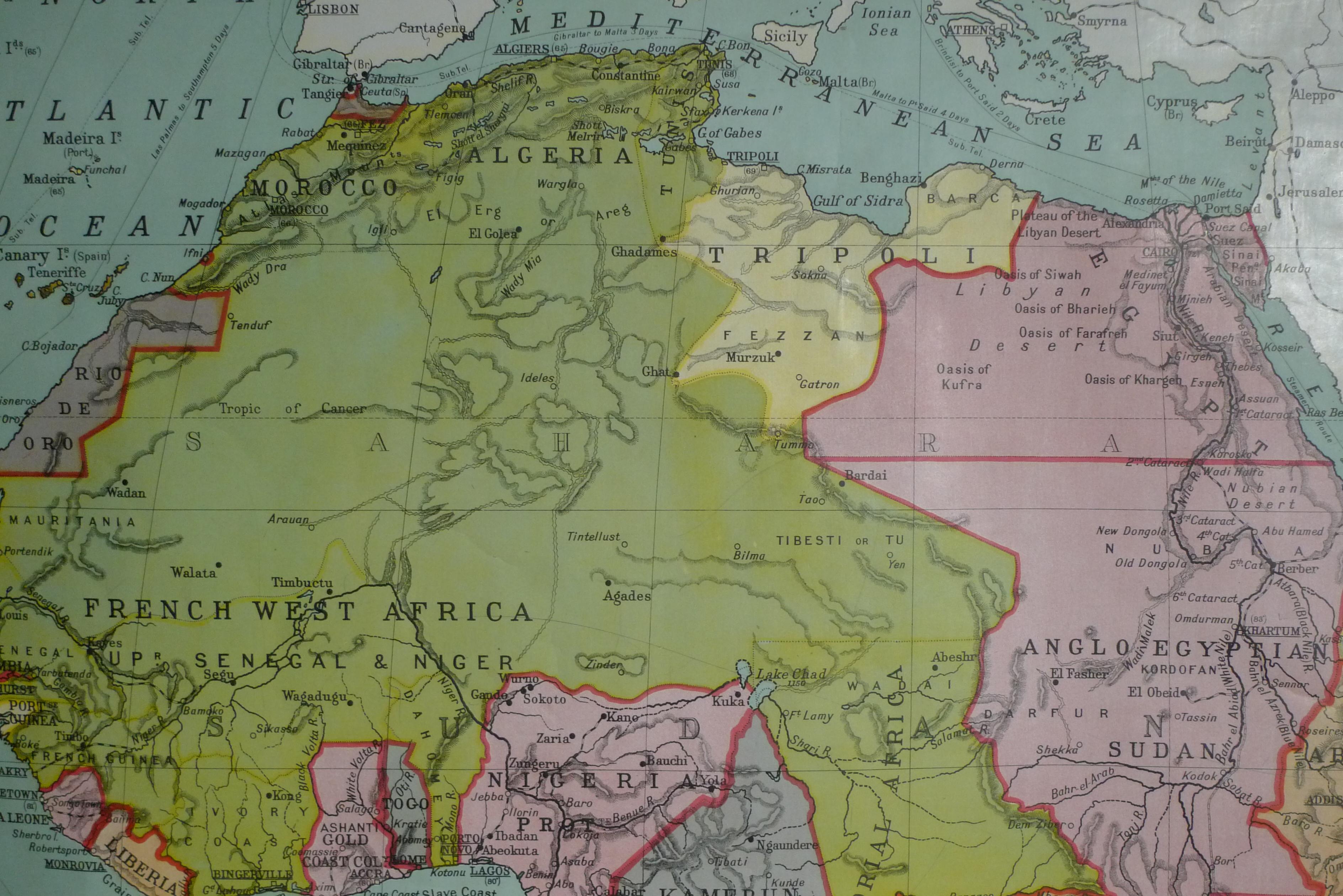 Mappa dell'Africa, archivio.  Stampato a Edimburgo, Scozia, 1916. Consegna gratuita in vendita 6