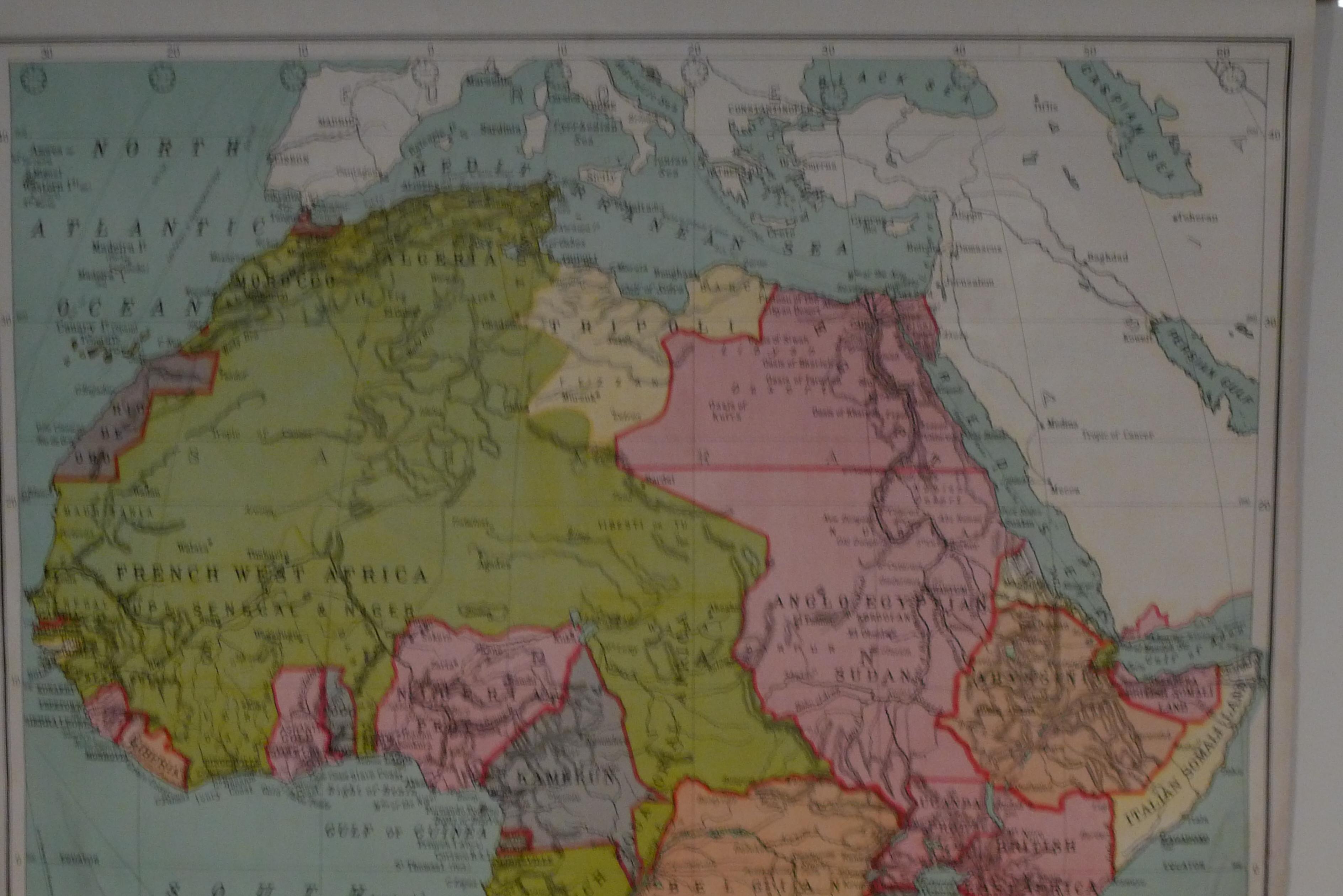 XX secolo Mappa dell'Africa, archivio.  Stampato a Edimburgo, Scozia, 1916. Consegna gratuita in vendita
