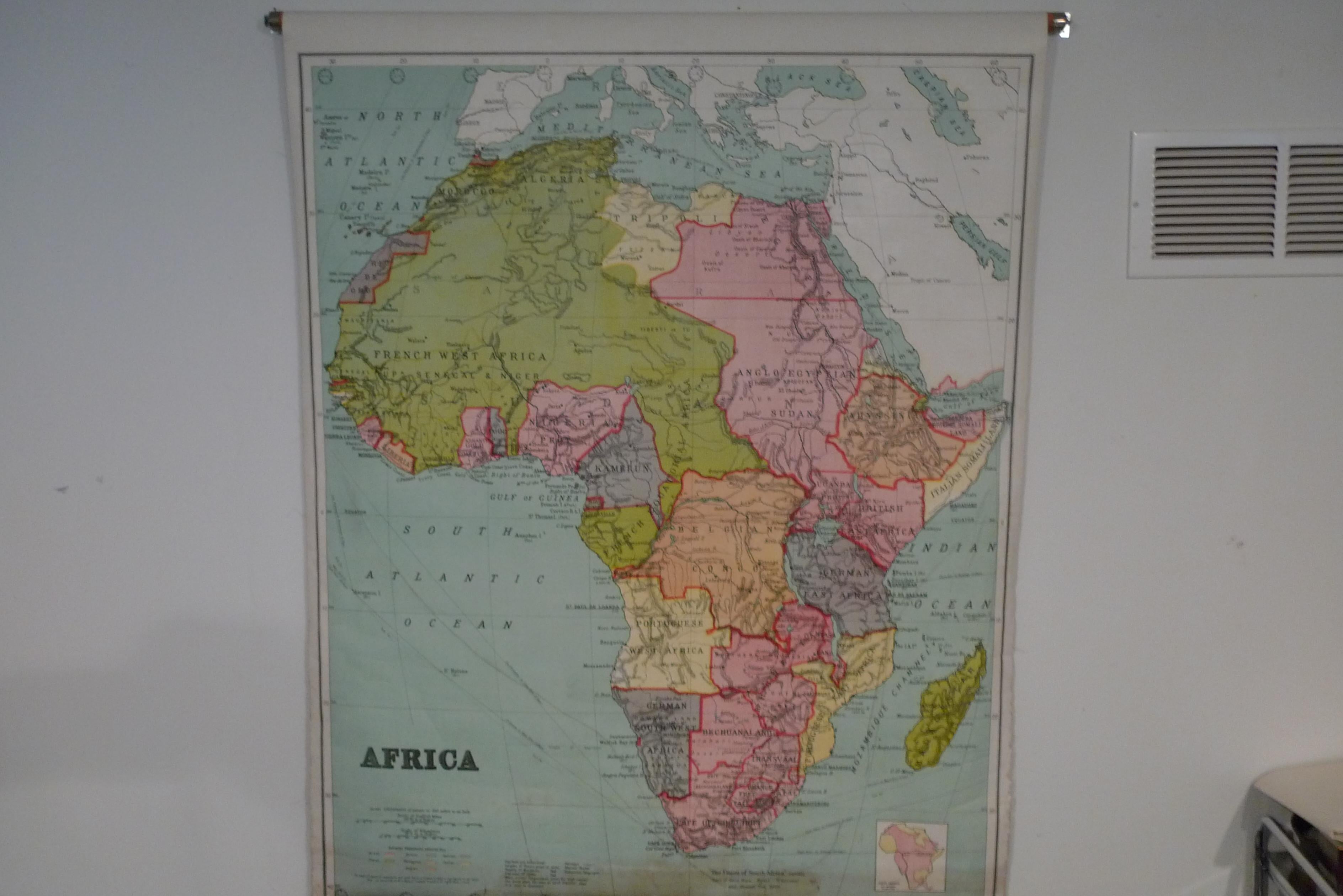 Legno Mappa dell'Africa, archivio.  Stampato a Edimburgo, Scozia, 1916. Consegna gratuita in vendita