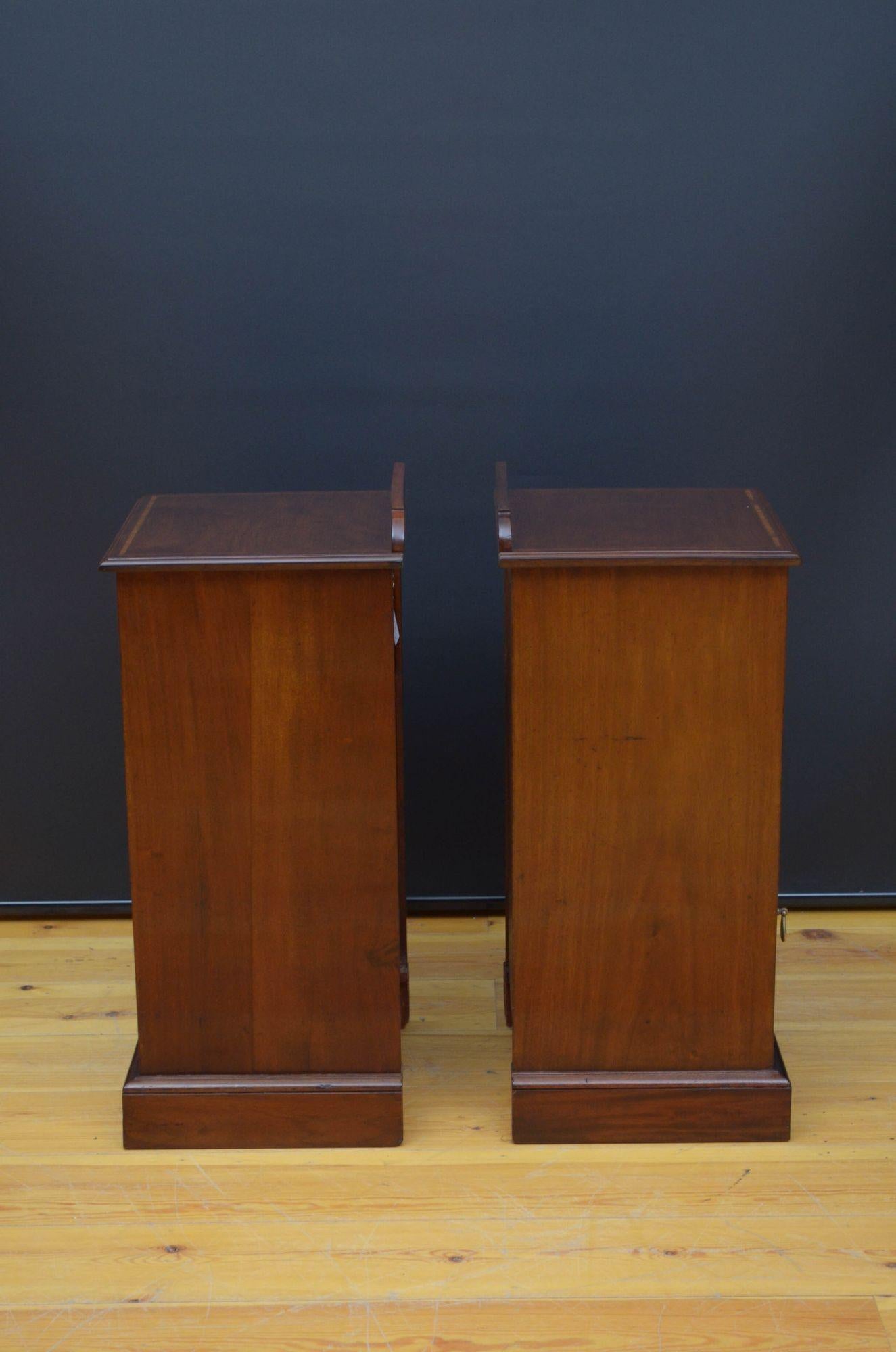 Maple and Co Bedside Cabinets in Mahogany 6