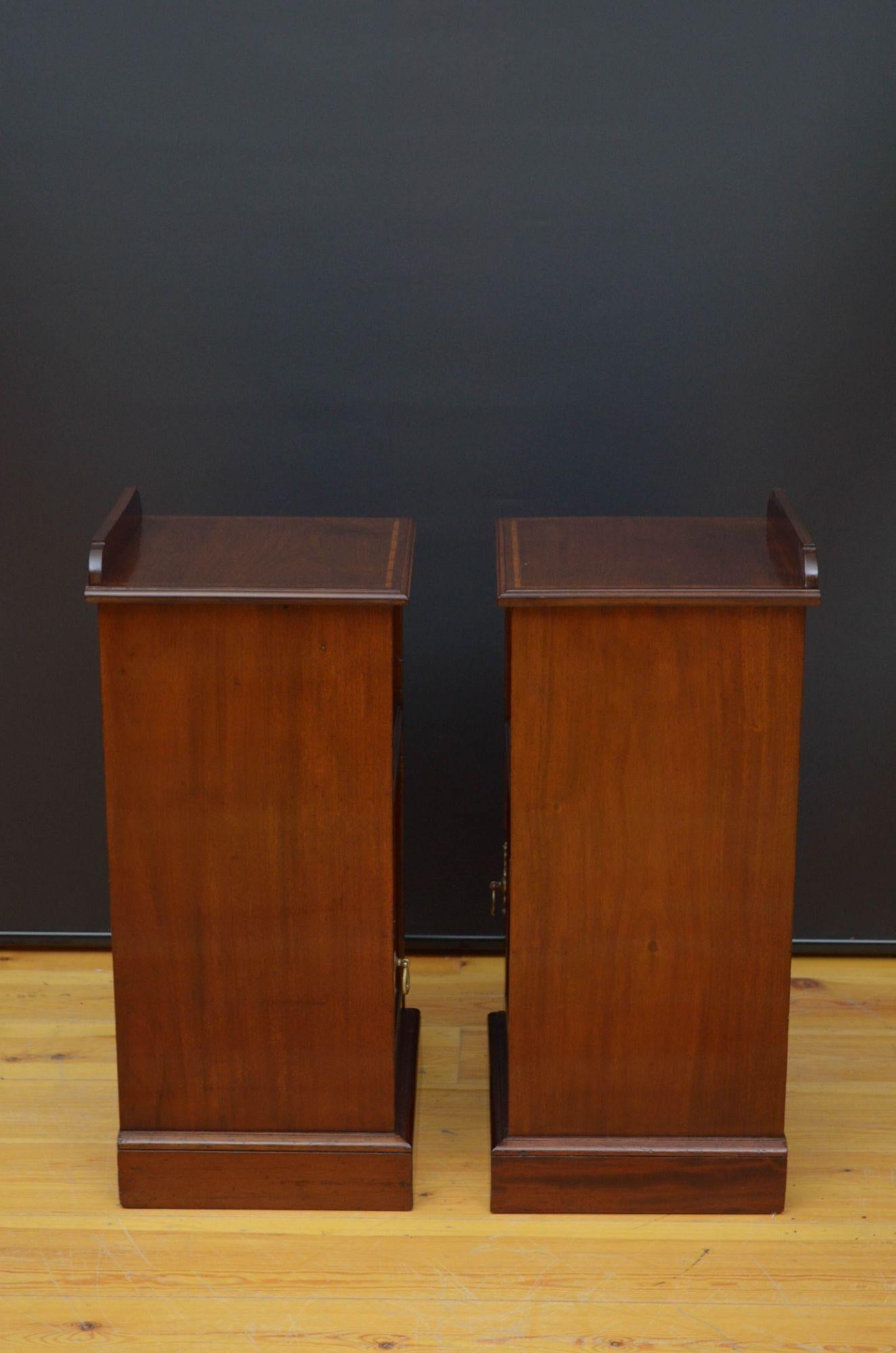 Maple and Co Bedside Cabinets in Mahogany 7