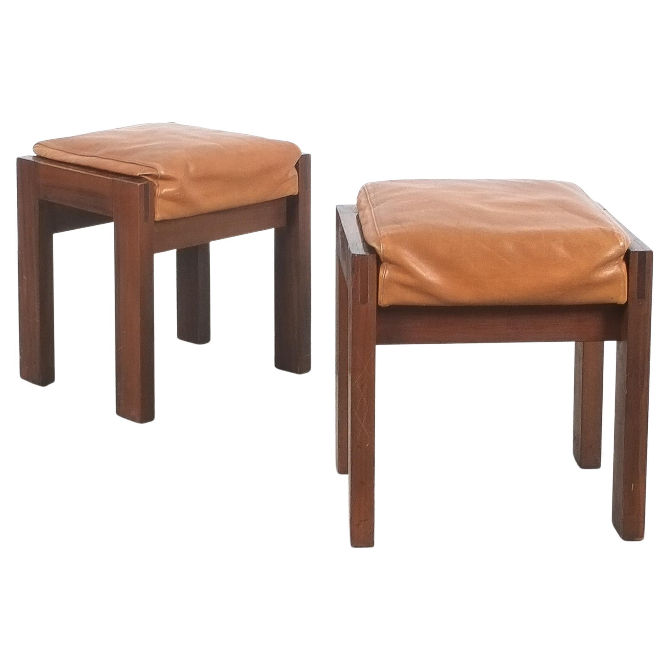 Maple and Leather Midcentury Wood Stools, Italy, 1950 For Sale