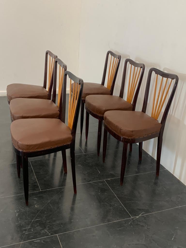 Set of six Art Deco chairs in maple and rosewood with leather-covered seat designed by Paolo Buffa, 1940s. Seat height: 52 cm.
Packaging with bubble wrap and cardboard boxes is included. If the wooden packaging is needed (fumigated crates or boxes)